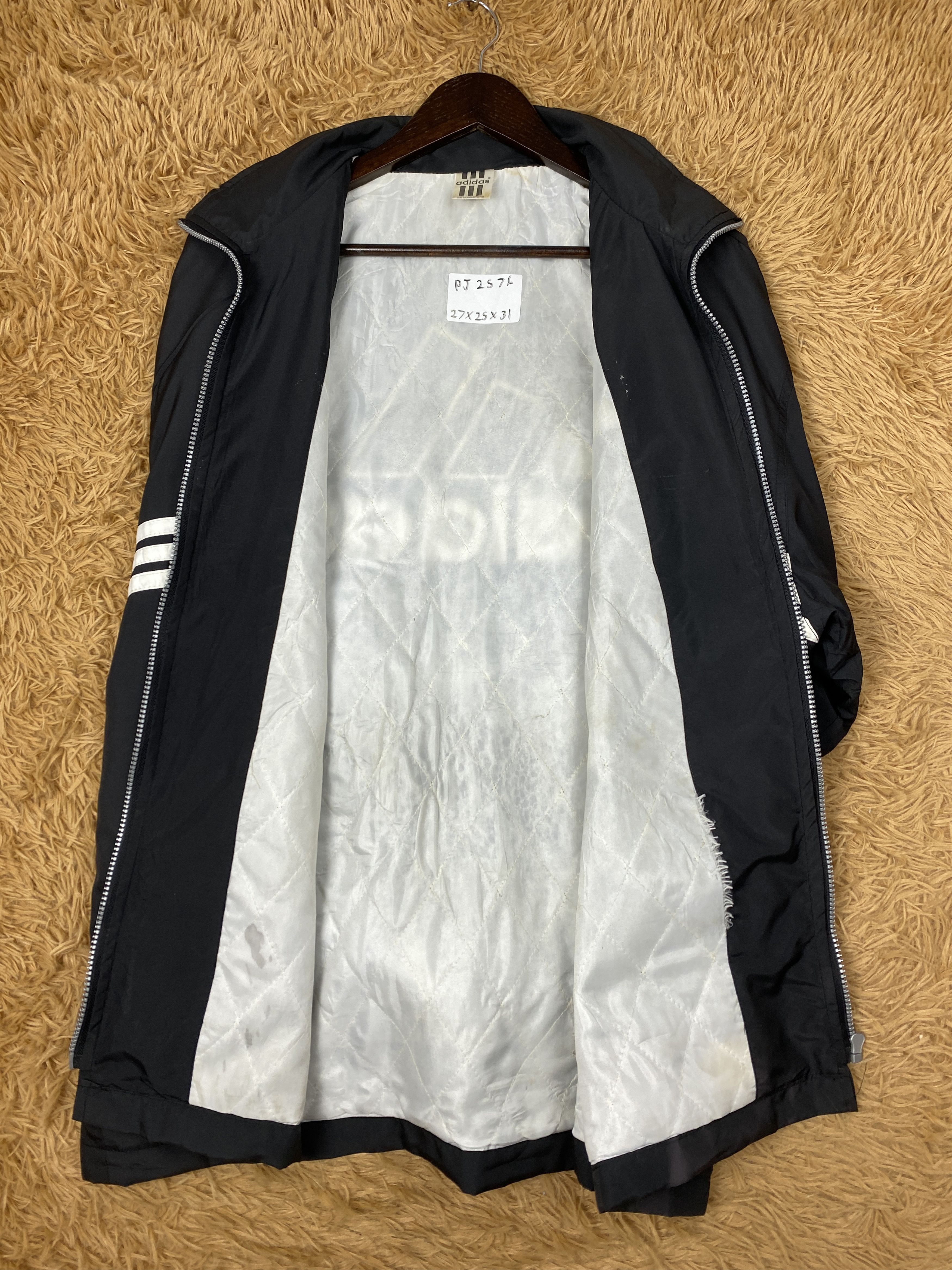 Adidas Vintage Adidas Big Logo Windbreaker Jacket PJ2576 Size US L / EU 52-54 / 3 - 6 Thumbnail