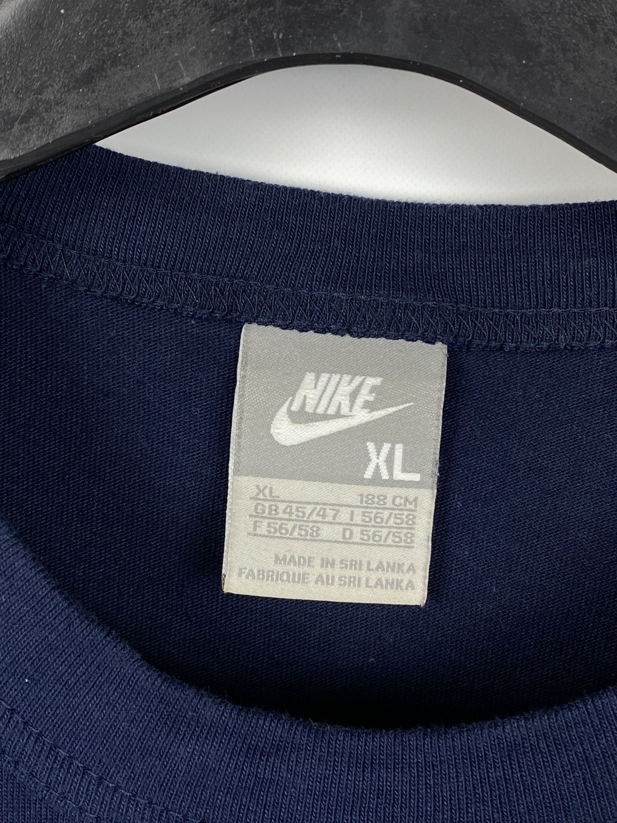 Vintage Vintage Nike Tank Tee Big Logo Men size XL Size US XL / EU 56 / 4 - 3 Thumbnail