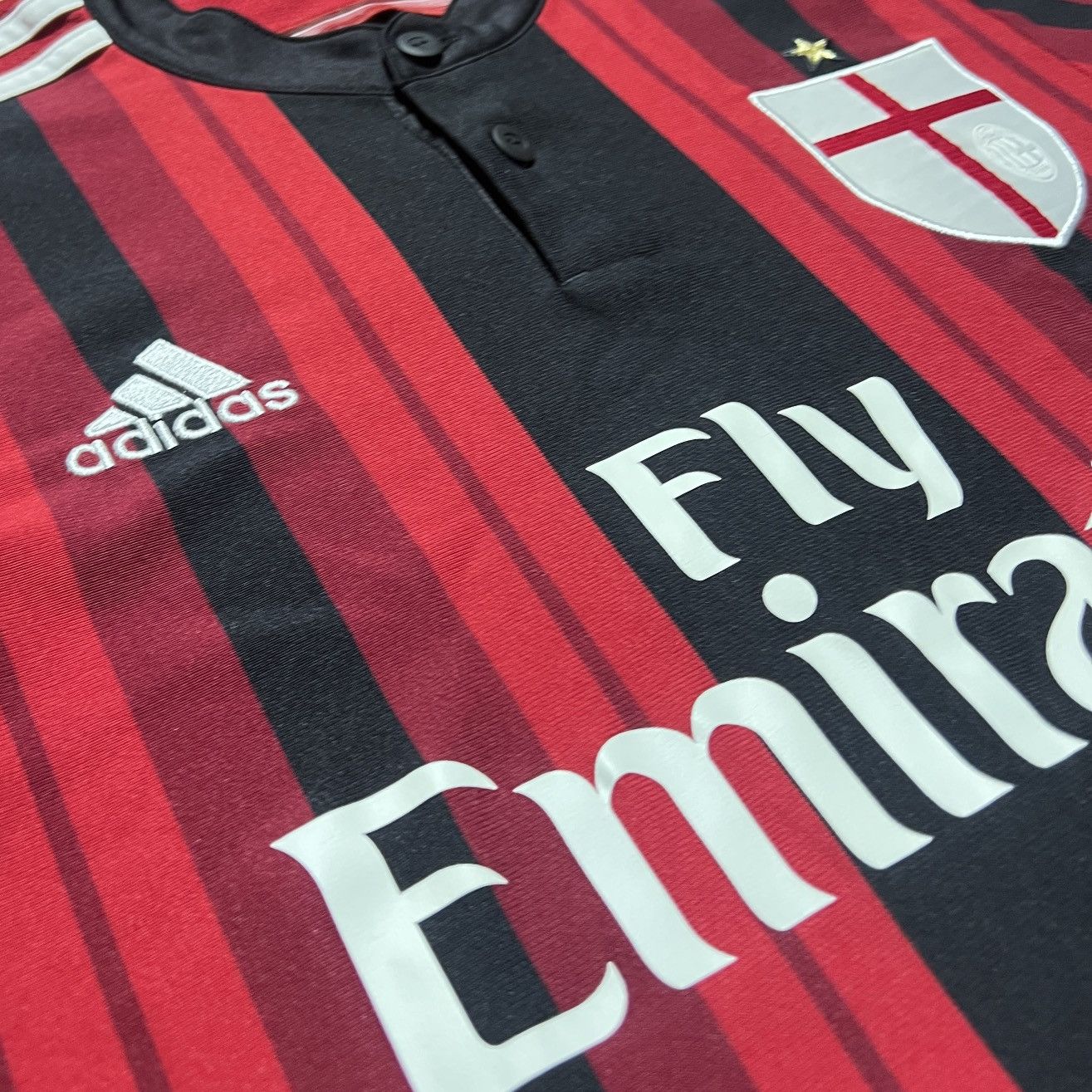 Adidas 2014 ac milan home jersey Size US S / EU 44-46 / 1 - 3 Thumbnail