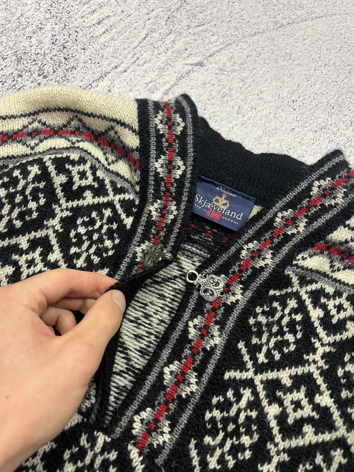 Vintage Vintage Skjaeveland Norway Cardigan Wool Sweater Metal Clips Size US M / EU 48-50 / 2 - 6 Thumbnail