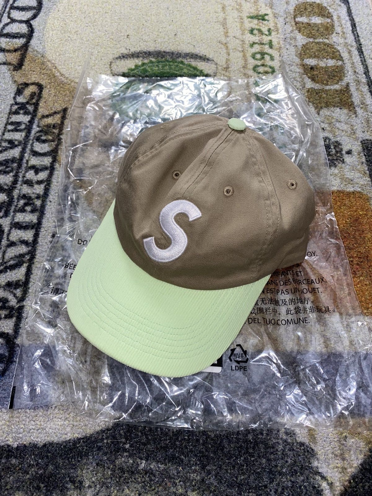 image of Supreme 2-Tone S Logo 6-Panel, Men's