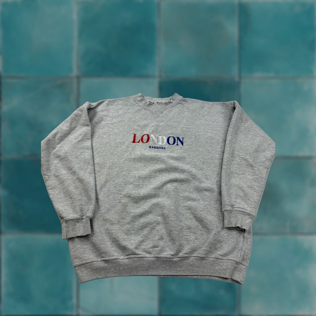 Vintage Harrods Sweatshirt Mens 1XL Gray Fleece Crewneck Logo Graphic London, Men's