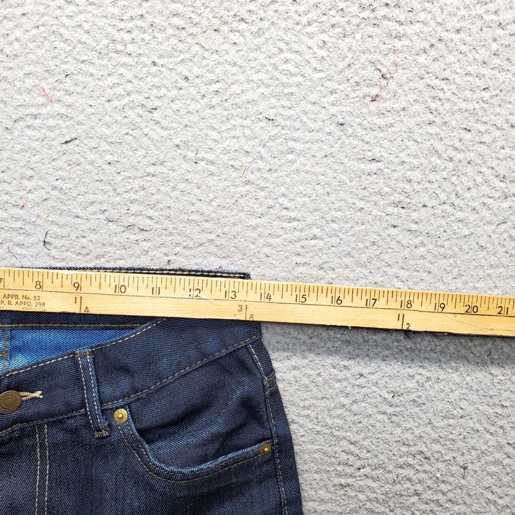 Levi's Levi's 511 Jeans Womens Size 16 Blue Denim Slim Straight Dark Wash Red Tab Jeans Size 38" / US 16 / IT 52 - 6 Thumbnail