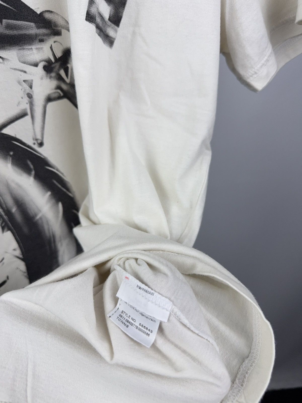 Ducati Vintage 00s Ducati x Puma Racing Moto Graphic Ivory Tee L Size US L / EU 52-54 / 3 - 7 Thumbnail