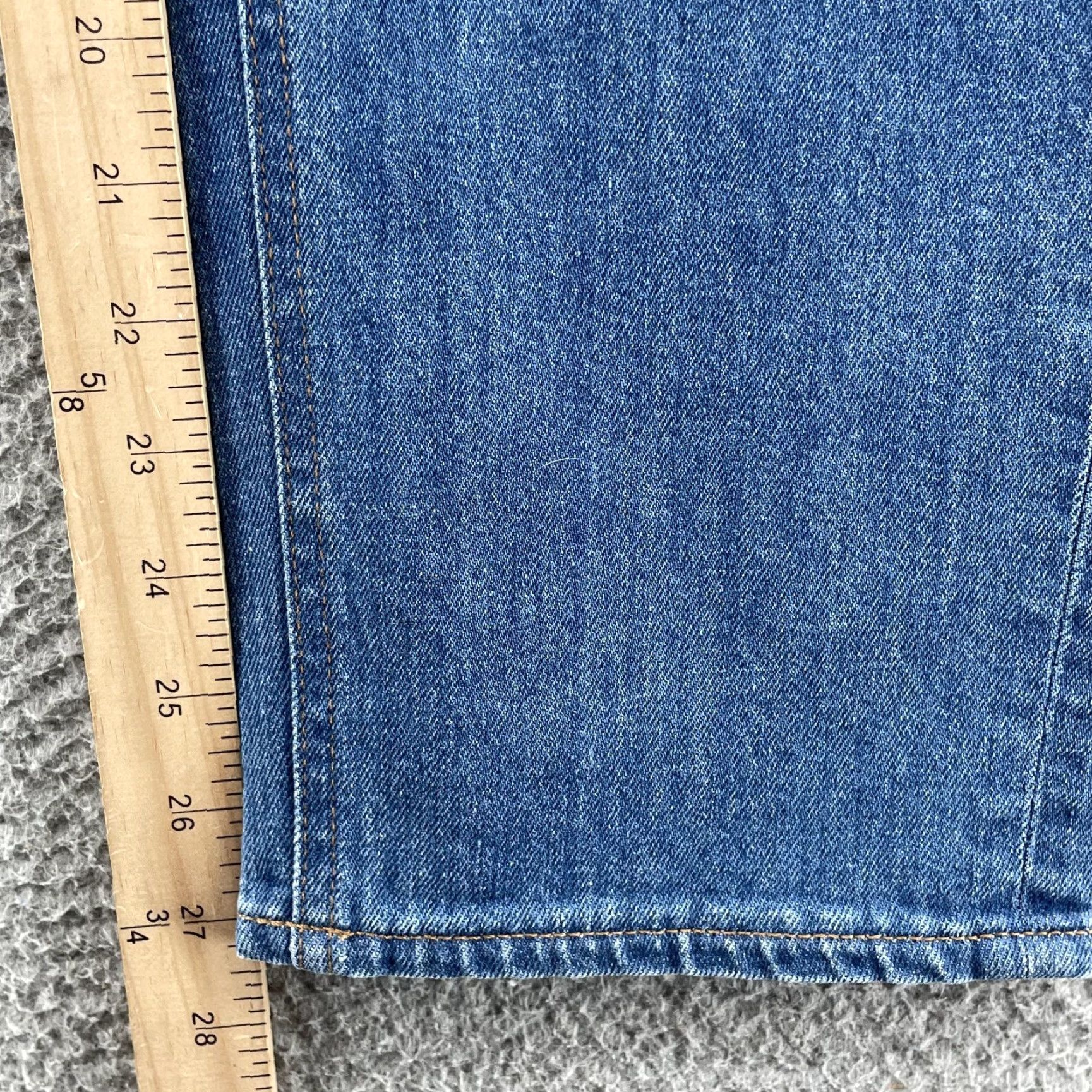 J.Crew J.CREW Jeans Women 29P Petite Matchstick Denim Straight Distressed Chic Classic - 5-Pocket Blue Cotton Elastane Jeans Size 29" - 4 Thumbnail