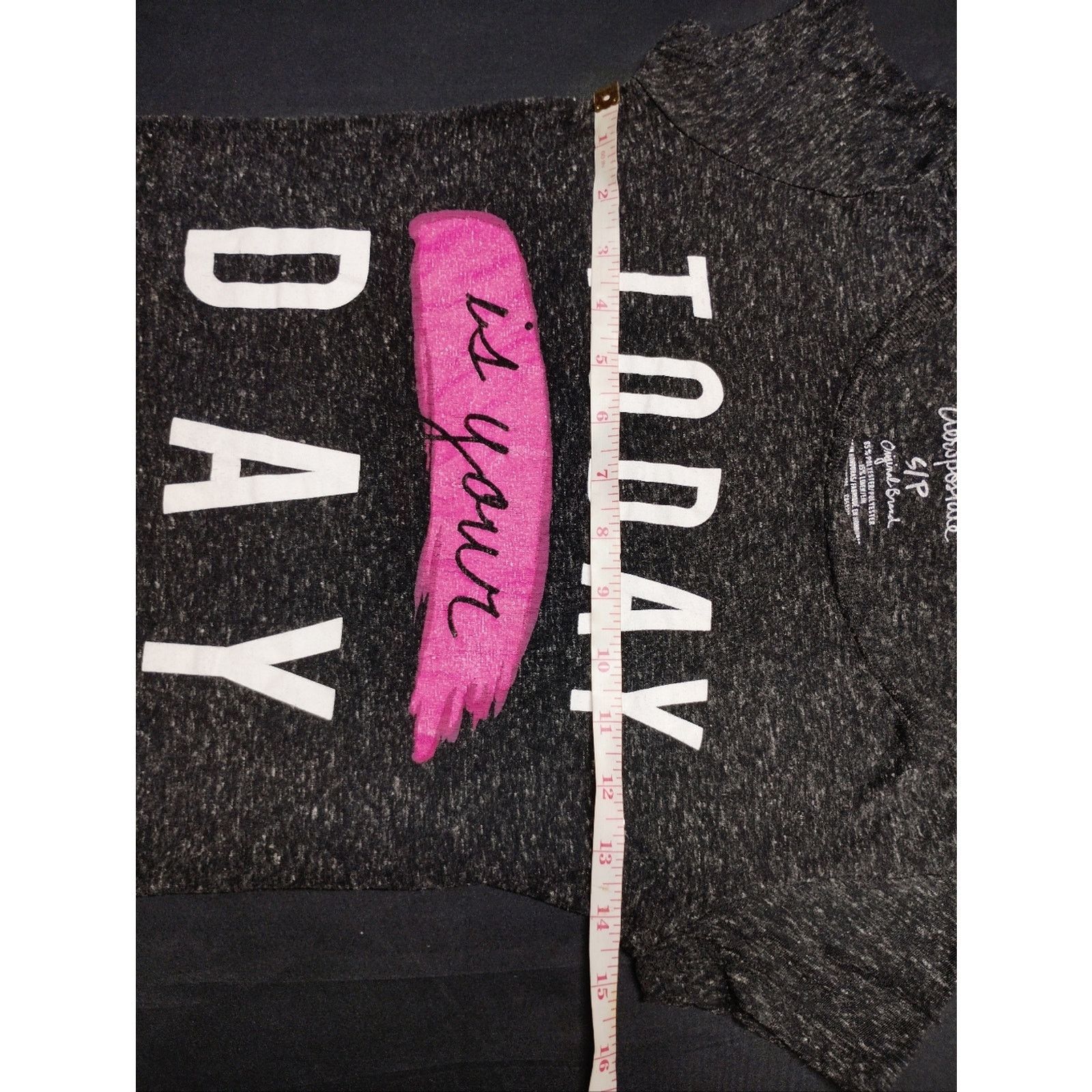 Aeropostale Aeropostale Charcoal Graphic Tee with Pink Accent Size S / US 4 / IT 40 - 3 Thumbnail