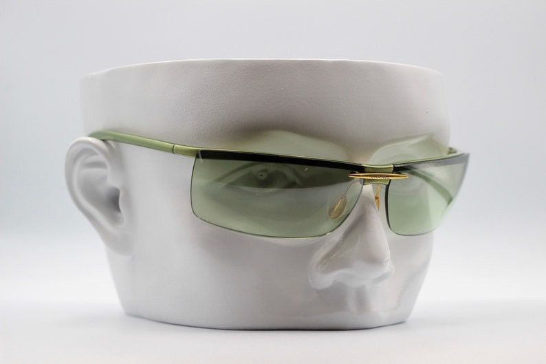 Chanel Chanel - Y2K Rimless Green Sunglasses 6001 Size ONE SIZE - 1 Thumbnail