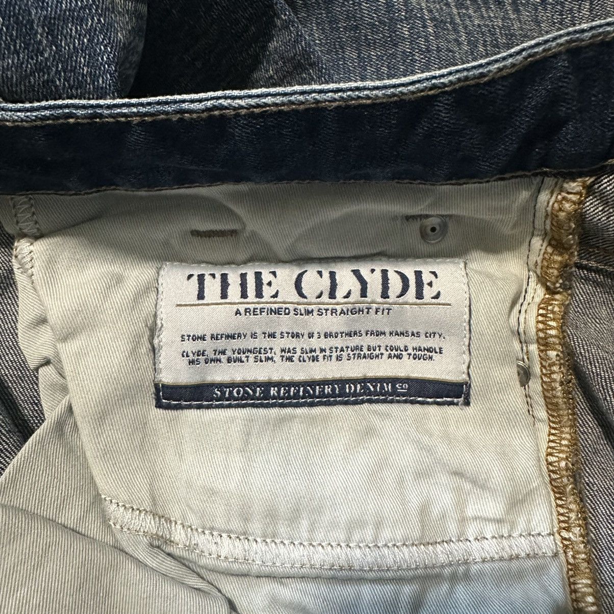 Other Stone Refinery Slim Straight The Clyde Distressed Jeans Size US 33 - 8 Thumbnail