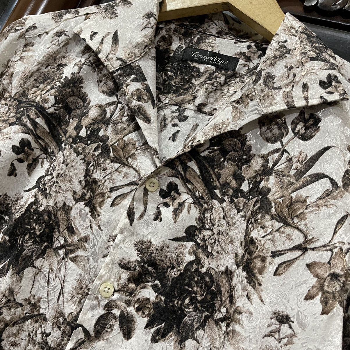 Tornado Mart Tornado mart silk flower button longshirt Size US M / EU 48-50 / 2 - 3 Thumbnail