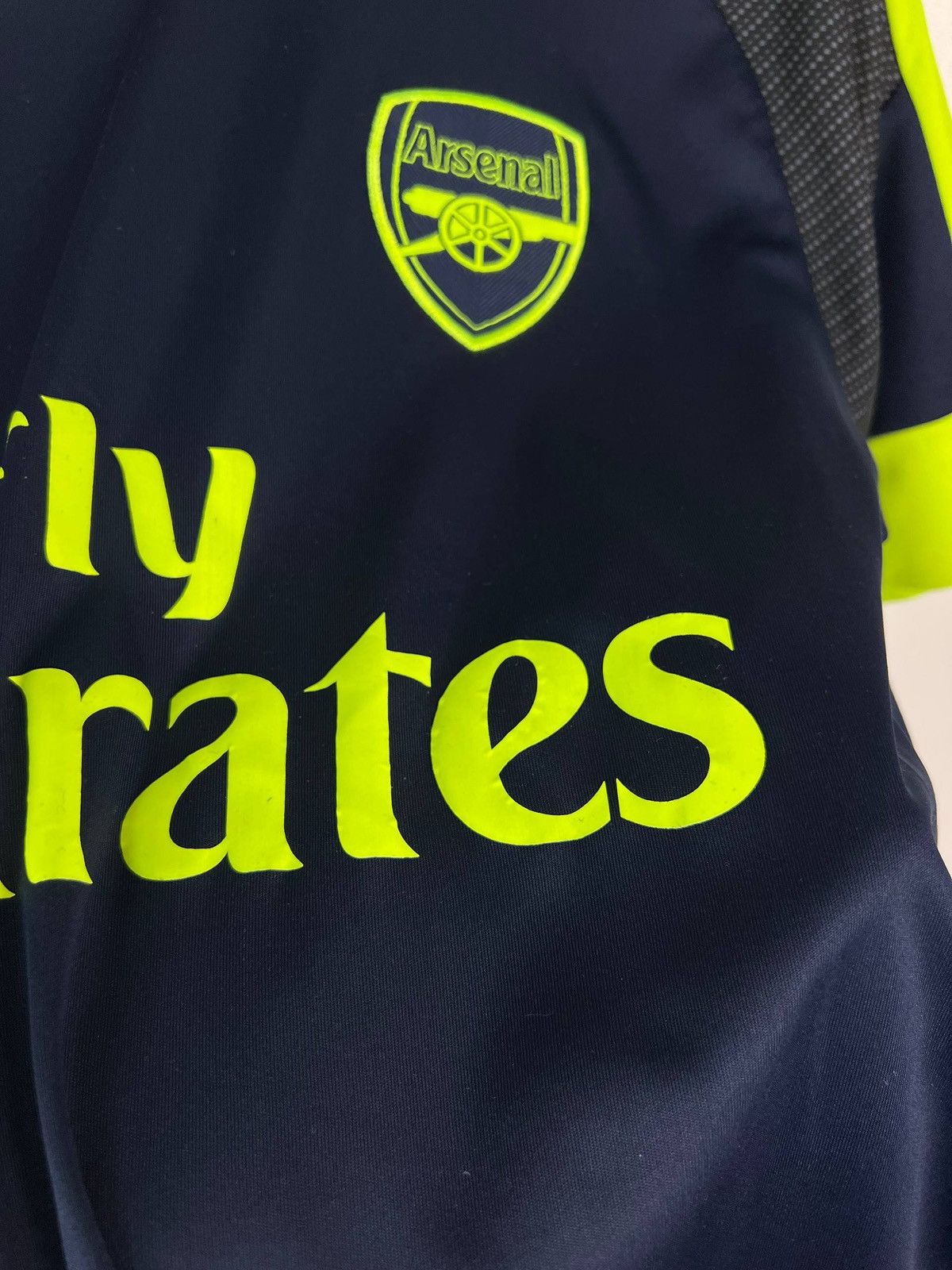 Puma Arsenal Puma jersey t-shirts size M Size US M / EU 48-50 / 2 - 6 Thumbnail