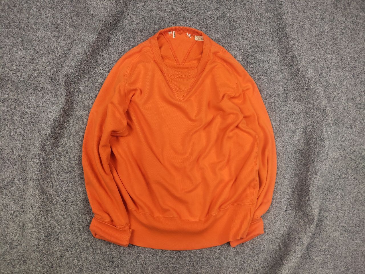 Levi's Vintage Clothing Levi's Vintage Clothing Bay Meadows Orange Sweatshirt Size US M / EU 48-50 / 2 - 1 Thumbnail