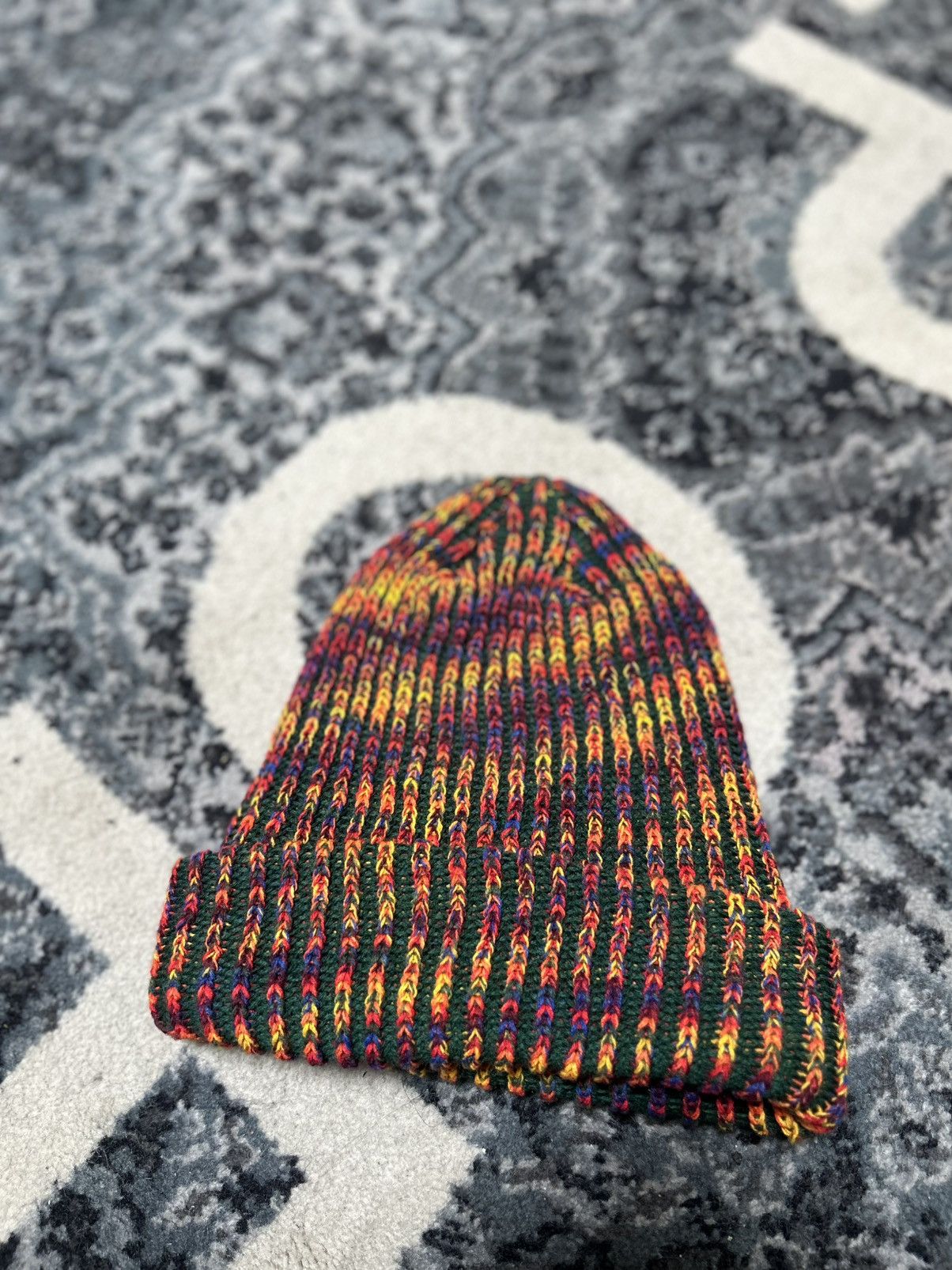 Supreme Supreme Rainbow Loose Gauge Beanie Size ONE SIZE - 2 Thumbnail