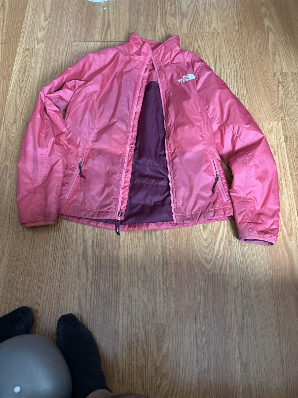 The North Face The North Face Women's Jacket, Size Small Hot Coral Pink Size S / US 4 / IT 40 - 1 Thumbnail