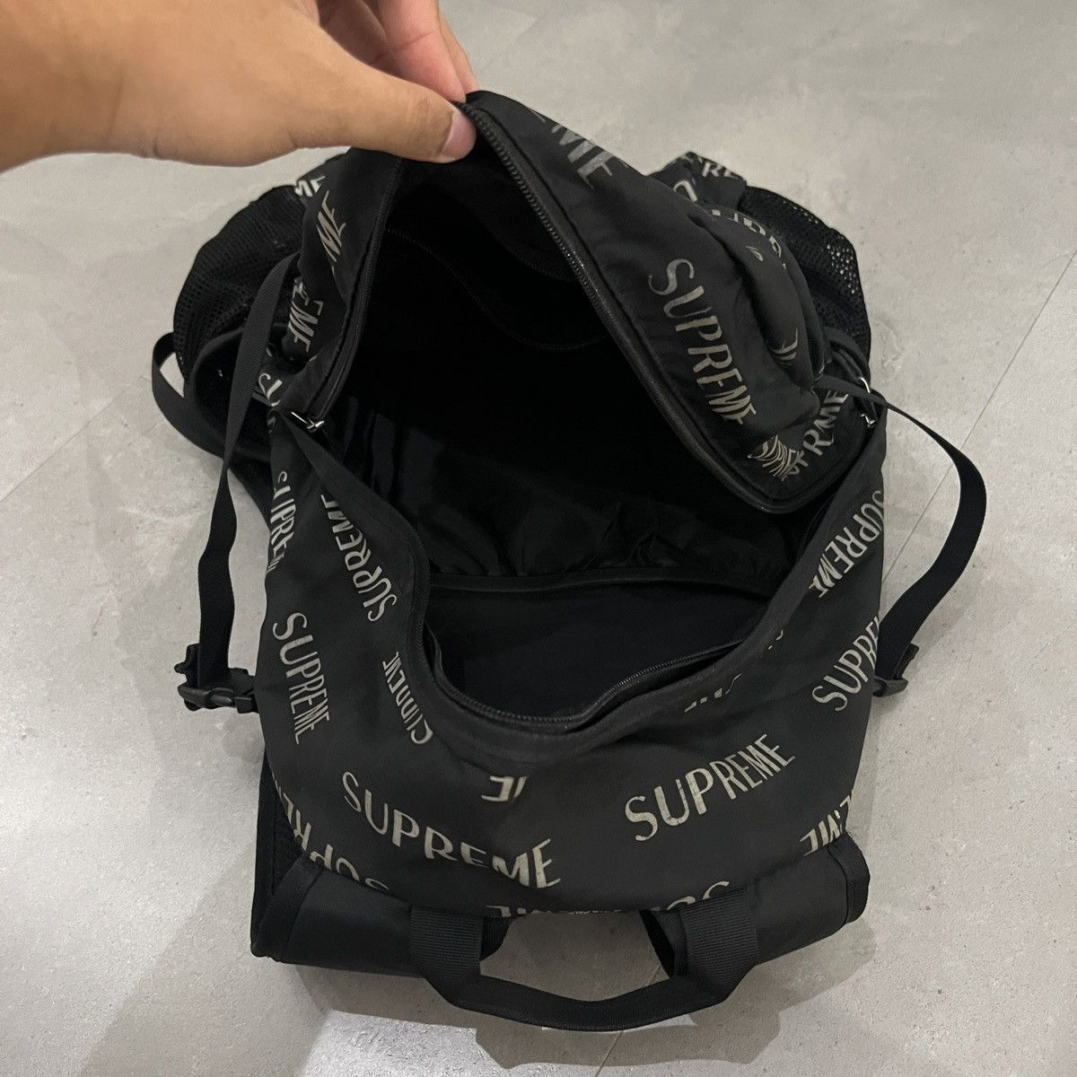 Supreme FW16 Supreme 3M Reflective Repeat Cordura Backpack