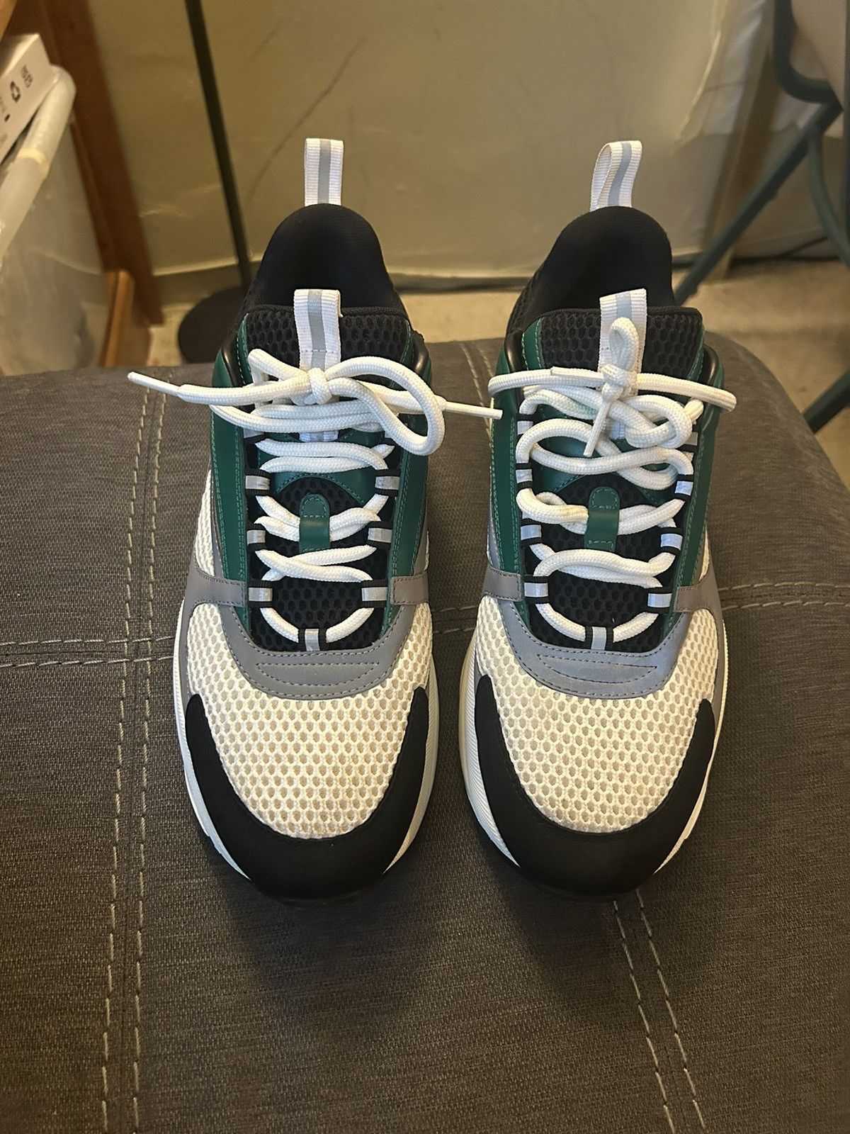 Pre-owned Dior B22 Green/white/black Shoes