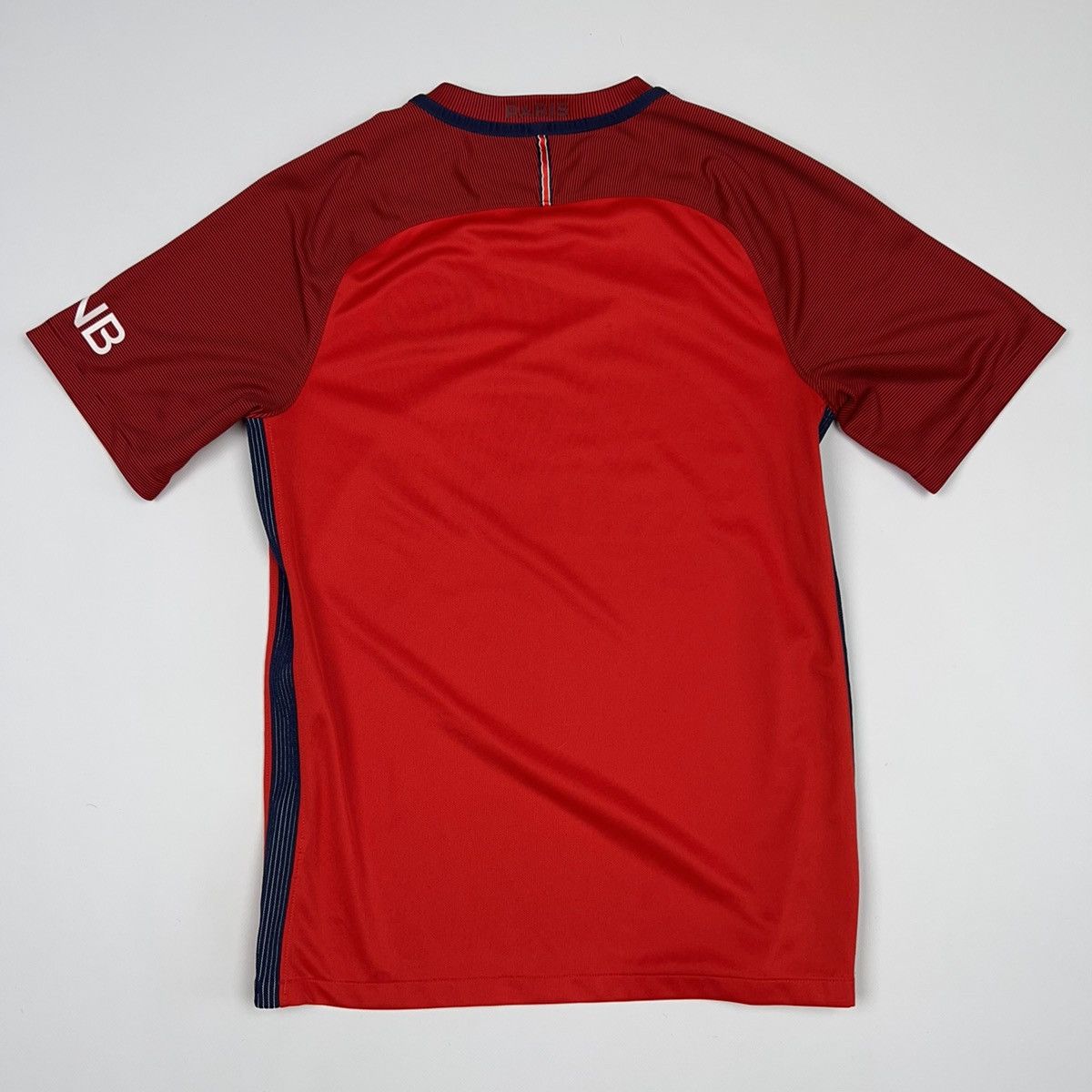 Nike Nike PSG 2016 Jersey Red Soccer Football Size US S / EU 44-46 / 1 - 12 Thumbnail