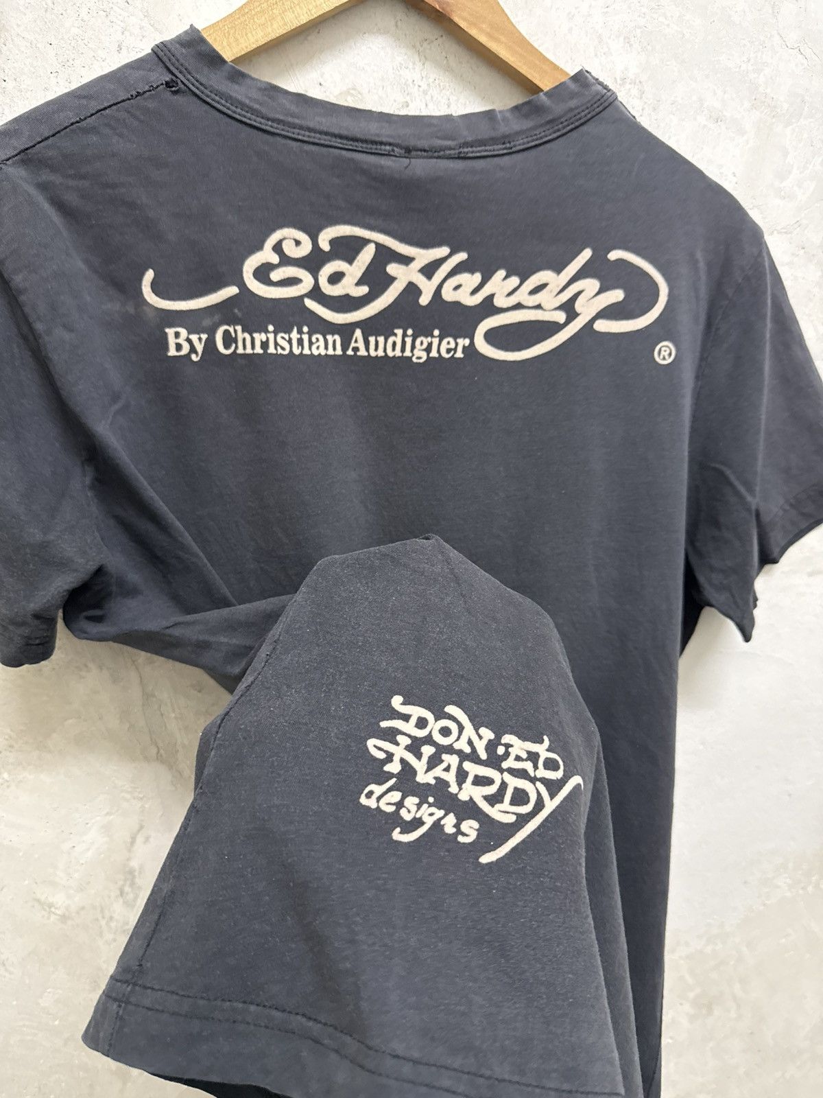 Ed Hardy 2000s Distressed Ed Hardy Cyber Tattoo Tshirt Size US M / EU 48-50 / 2 - 4 Thumbnail