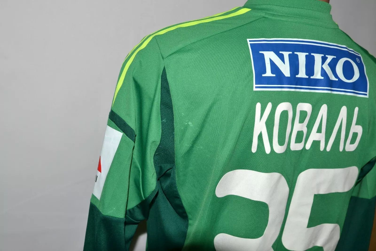 Adidas DYNAMO KYIV 2013/2014 MATCH WORN SHIRT #35 KOVAL ADIDAS L Size US L / EU 52-54 / 3 - 3 Thumbnail