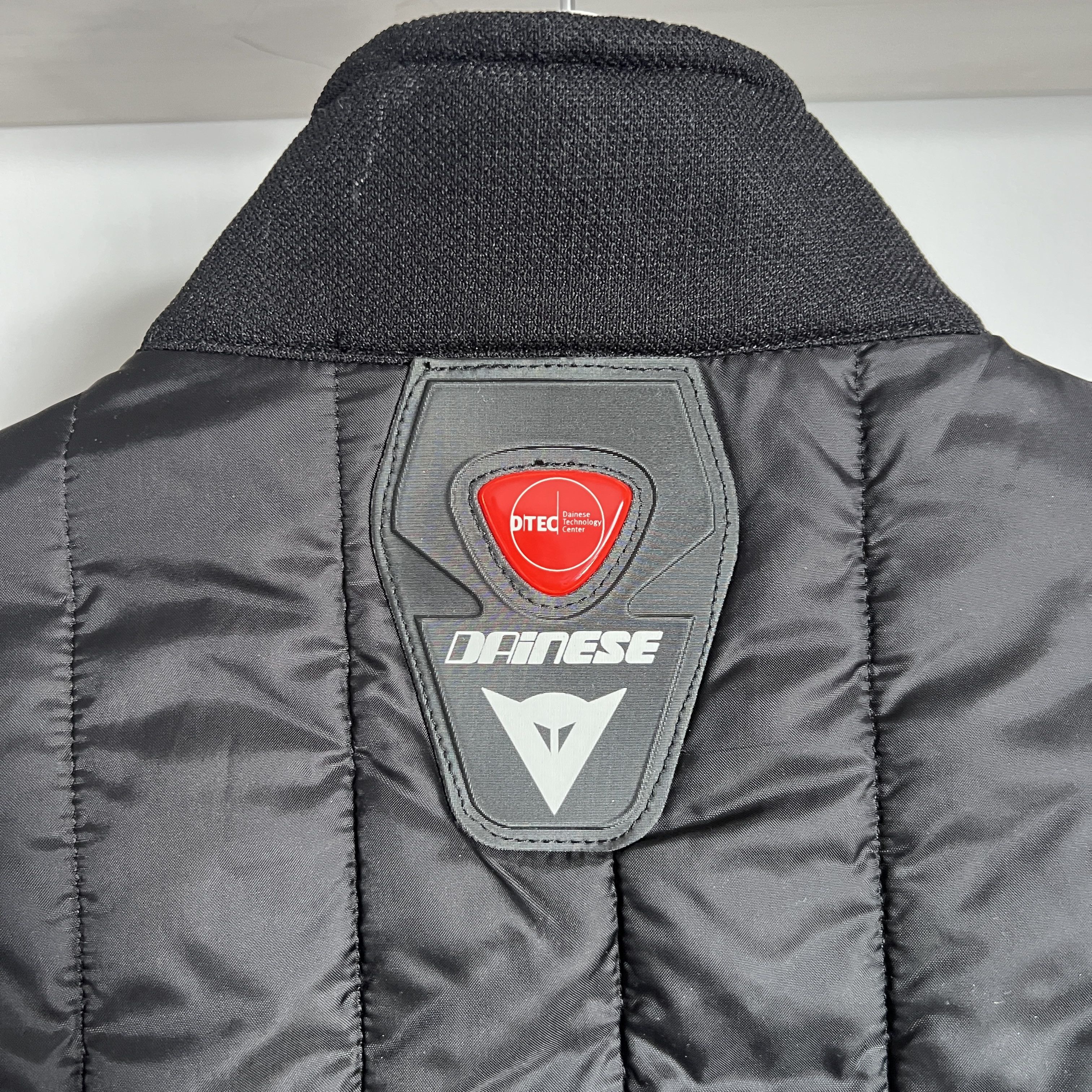 Dainese Men's DAINESE Motorcycle Thermal Black Quilted Liner Size US M / EU 48-50 / 2 - 9 Thumbnail