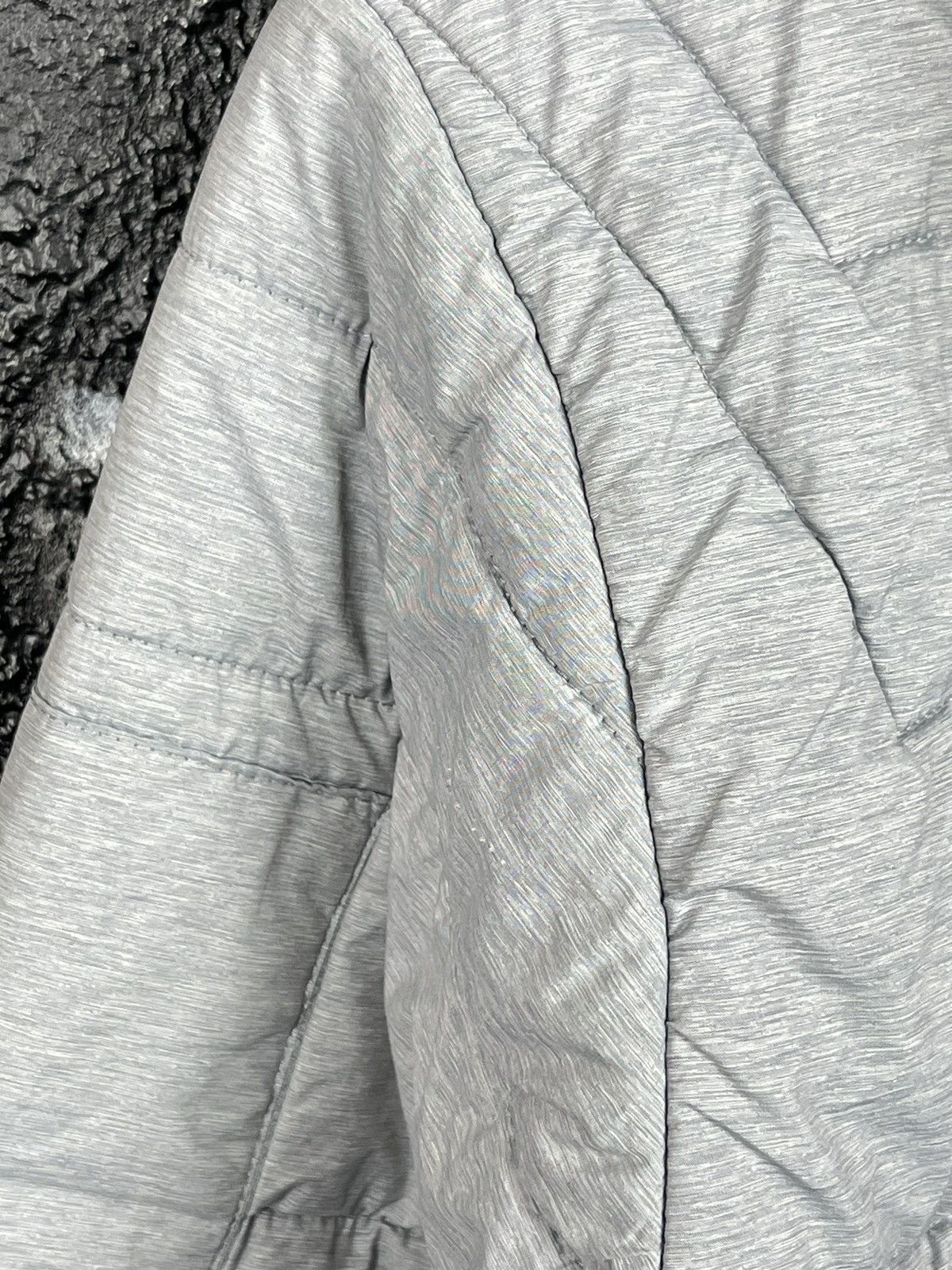 The North Face The North Face Grey Aconcagua Coat Hybrid Puffer Men’s SizeS Size US S / EU 44-46 / 1 - 11 Thumbnail
