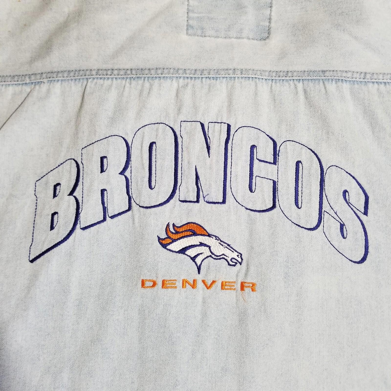 Levi's Levi XL Denim Denver Broncos Sleeveless Button Down Size ONE SIZE - 3 Thumbnail