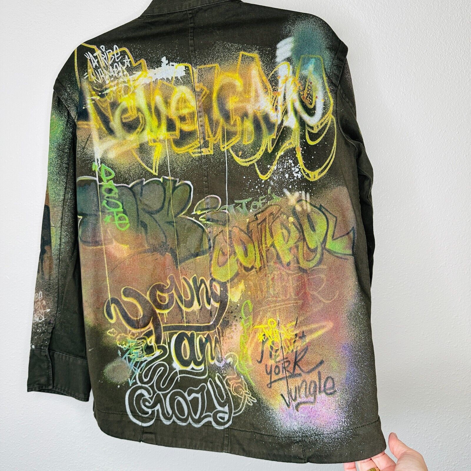 Zara Zara Army Green Grafitti New York Jungle Zip Utility Jacket Size XS / US 0-2 / IT 36-38 - 9 Thumbnail