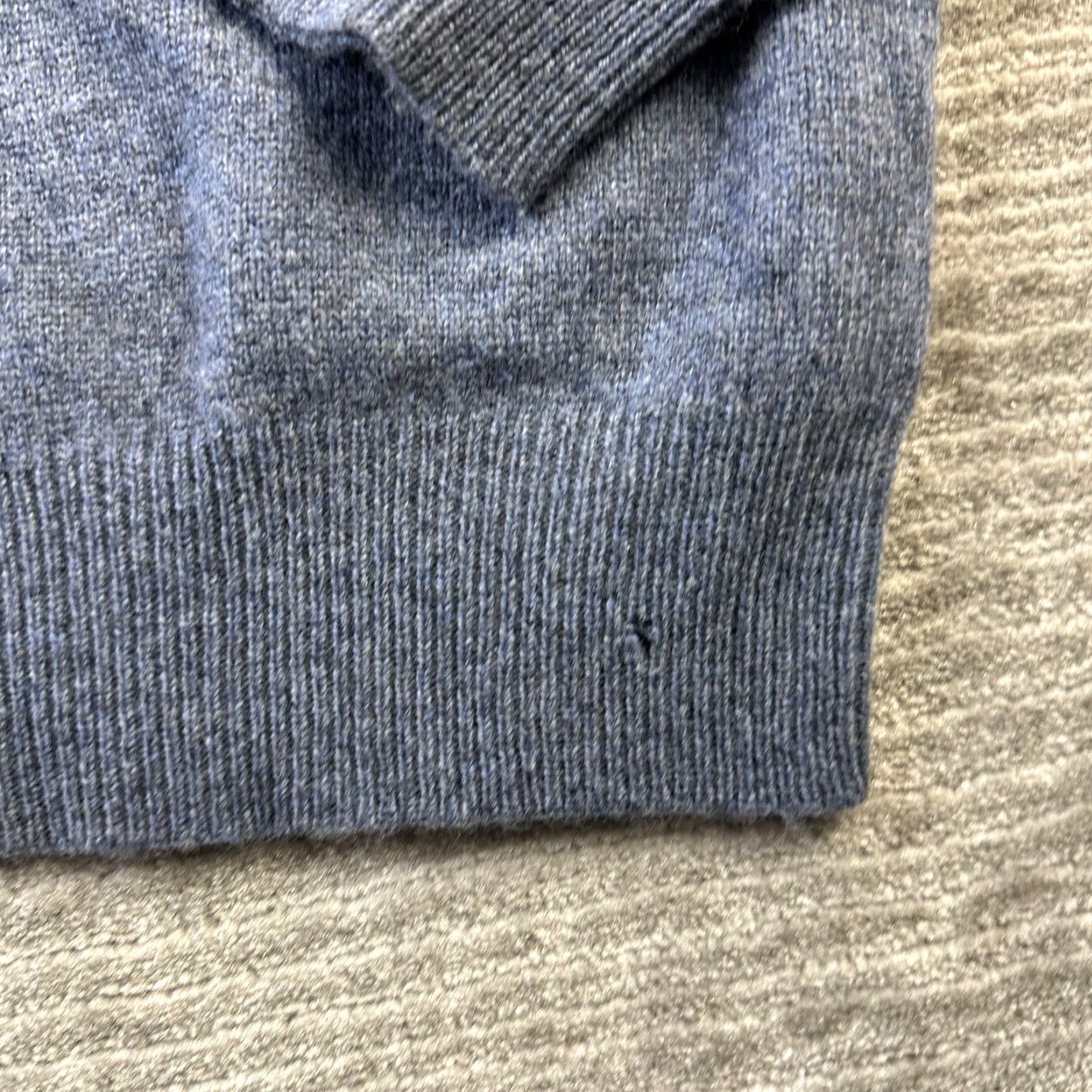 Polo Ralph Lauren Polo Ralph Lauren Sweater Mens Large Blue Lambswool V Neck Pullover Knit Grandpa Size US L / EU 52-54 / 3 - 6 Thumbnail