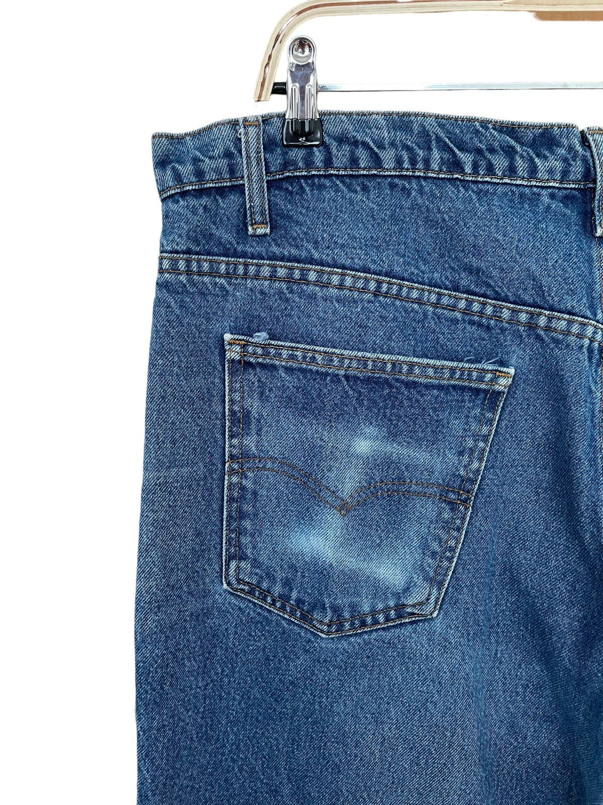 Levi's × Vintage Vintage Brand Levi’s 517 Made In Usa Jeans 1990s Size US 39 - 7 Thumbnail