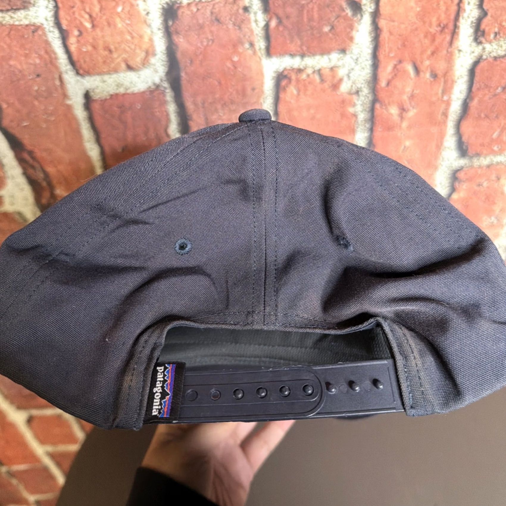 Patagonia Patagonia Hat Cap Mens One Size Bear Embroidered Outdoors Baseball Cap Adjustable Canvas Cotton Gray out of stock Size ONE SIZE - 3 Thumbnail