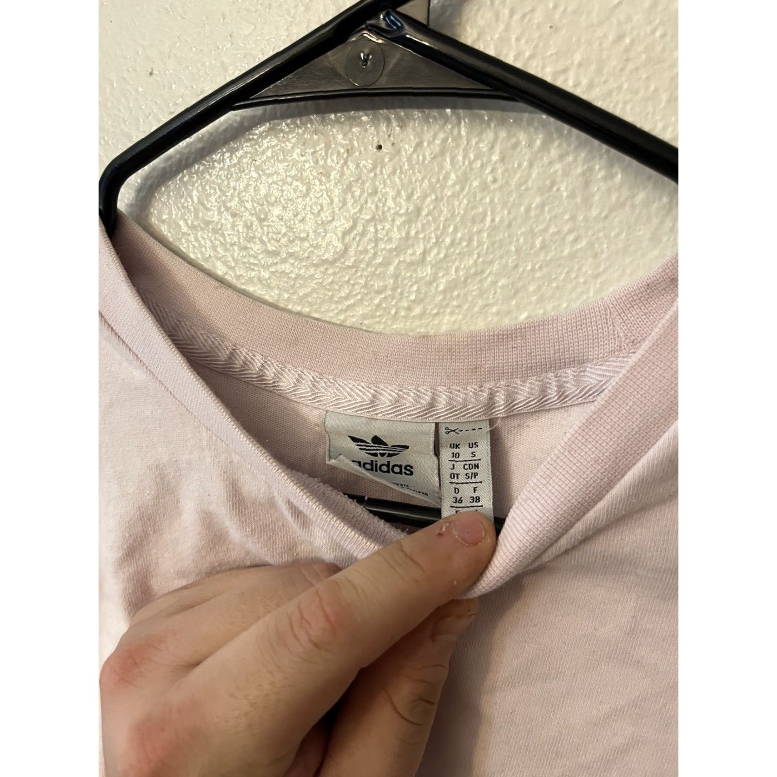 Adidas Adidas Women's T-Shirt Size Small Activewear Athletic Tee Short Sleeve Pink Grap Shirt Womens Adidas Size S / US 4 / IT 40 - 3 Thumbnail