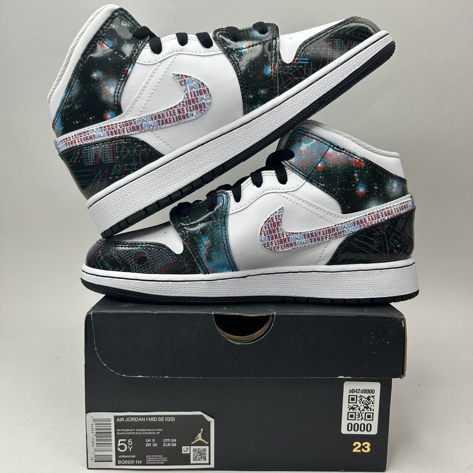 Nike Nike Air Jordan 1 Mid SE GS “Take Flight” 2023 Size US 7 / IT 37 - 3 Thumbnail