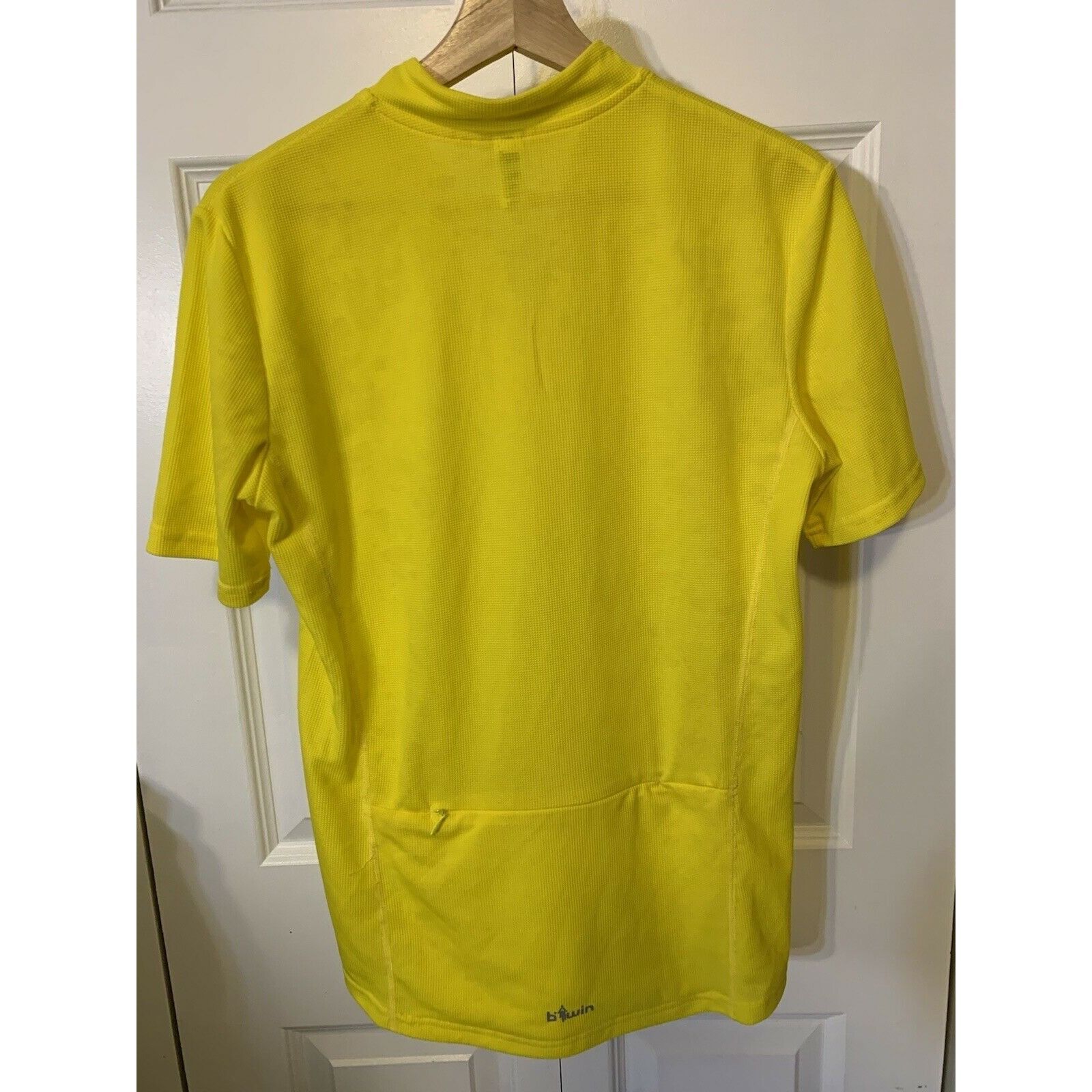 Other DECATHLON BTWIN Men’s Sz S yellow CYCLING JERSEY decathlon c Size US S / EU 44-46 / 1 - 7 Thumbnail