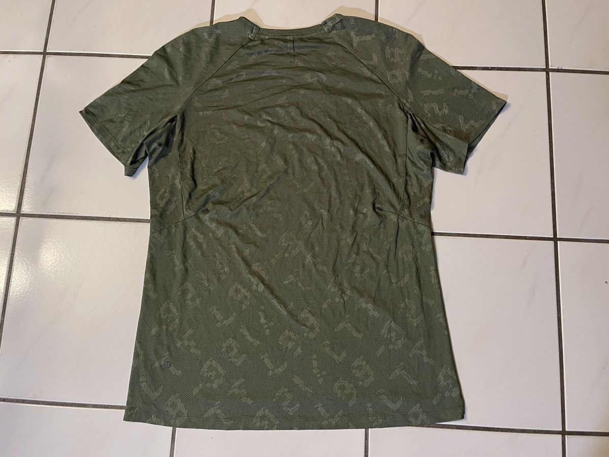 Lululemon Lululemon Textured Training Shirt KLEA Men's Large Green Size US L / EU 52-54 / 3 - 6 Thumbnail