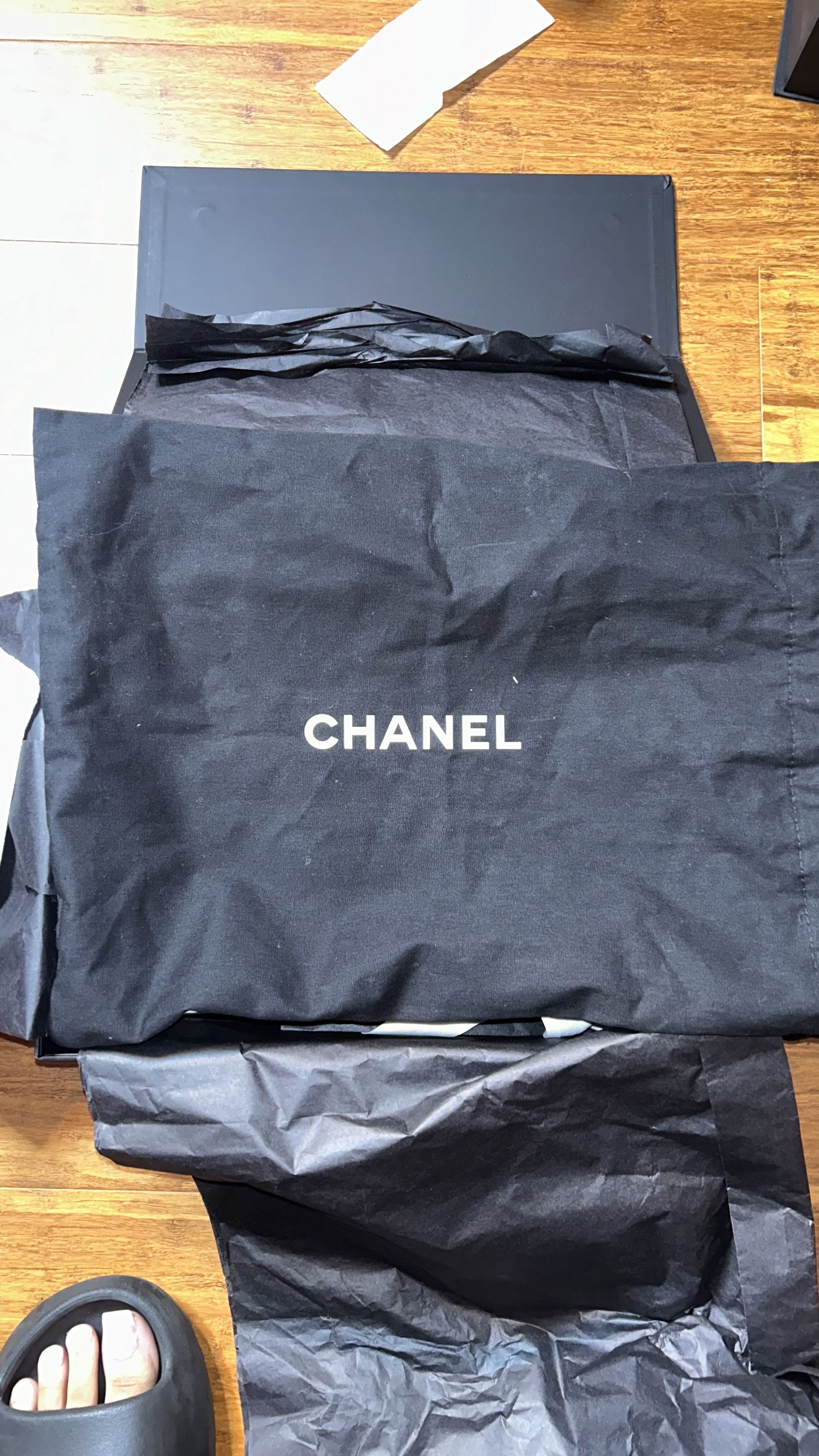 Chanel Chanel Classic Flap Lambskin Gold Hardware Small Size ONE SIZE - 4 Thumbnail