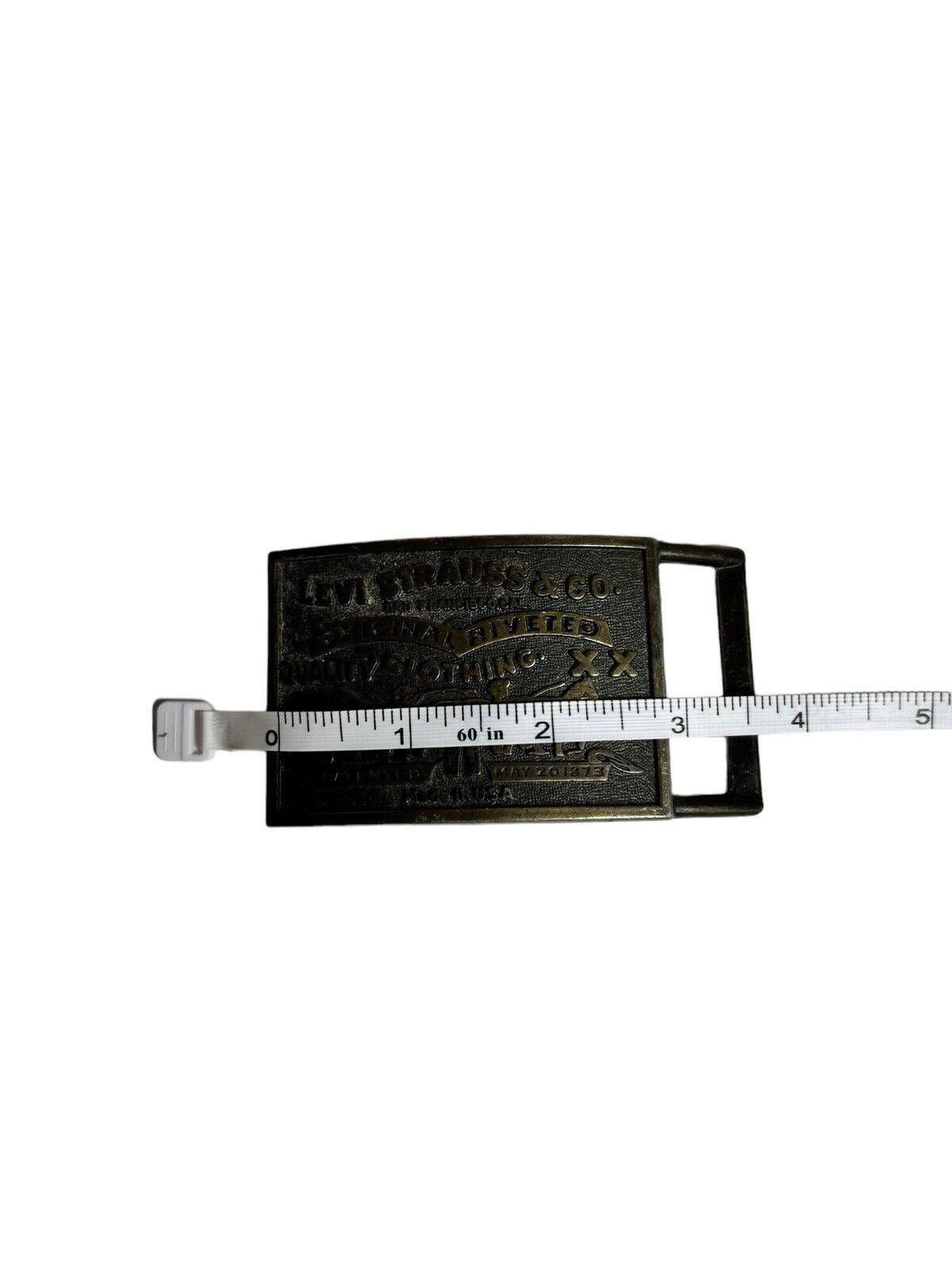 Levi's × Vintage VIntage Levi’s & Strauss Co Original Belt Buckle 70s Brass Size ONE SIZE - 5 Thumbnail