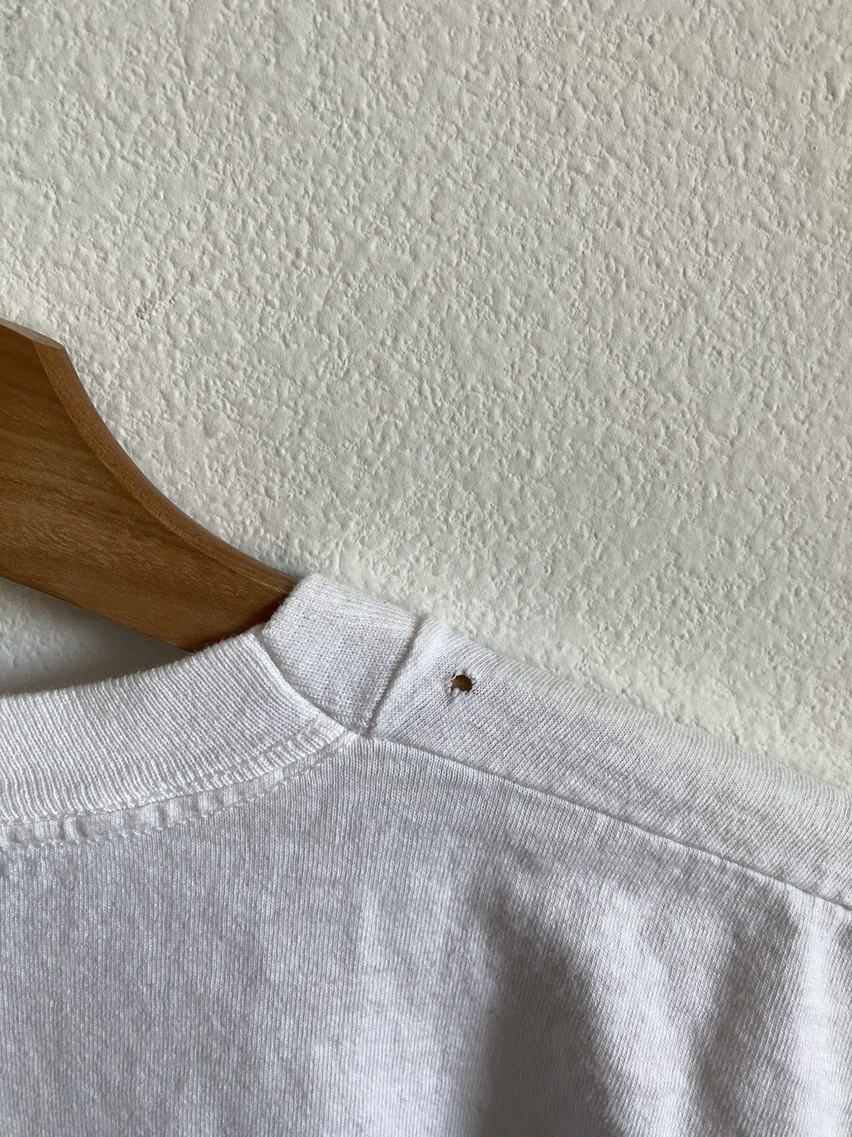 Vintage Vintage 90s Single Stitch Art Tee Size US L / EU 52-54 / 3 - 7 Thumbnail