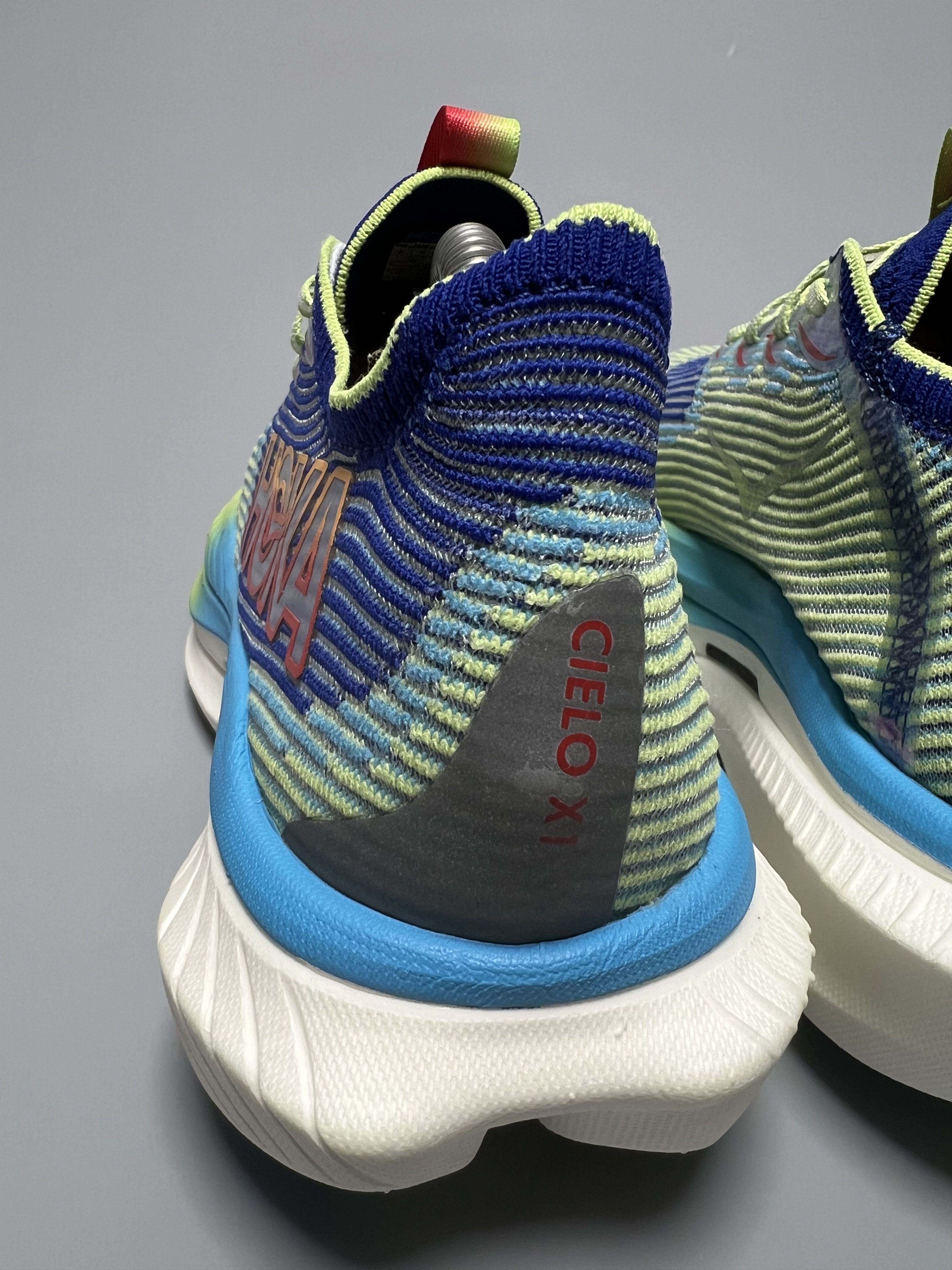 Hoka Hoka One One Celio X1 Evening Sky Lettuce Running Shoes Size US 7 / EU 40 - 5 Thumbnail