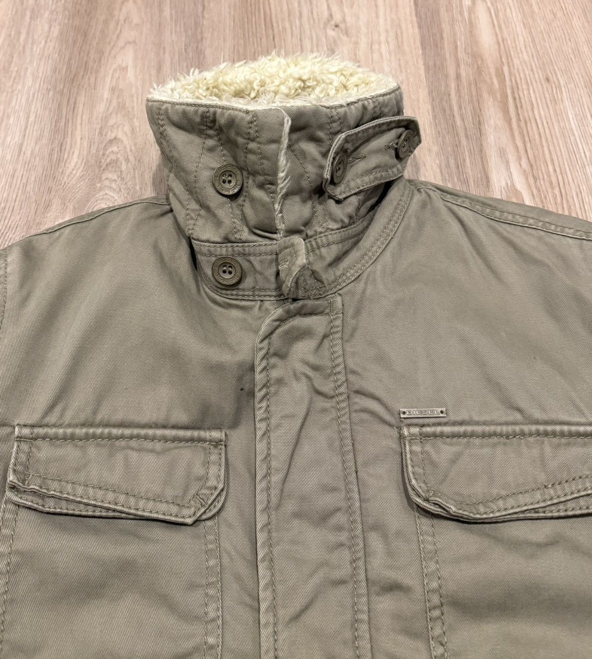 Diesel Vintage Diesel Khaki Denim Jacket Avantgarde Sherpa Size US S / EU 44-46 / 1 - 5 Thumbnail