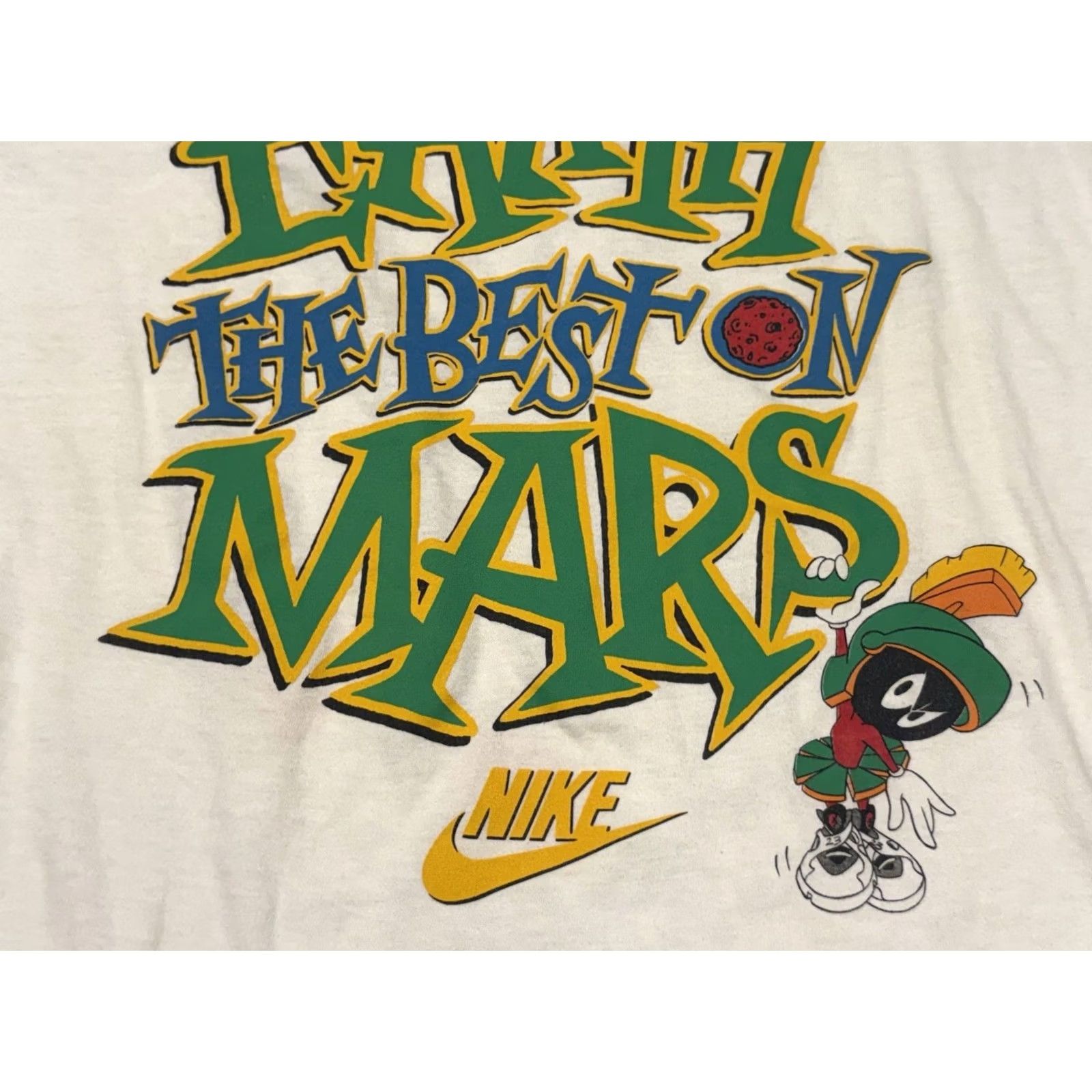 Nike VINTAGE Nike Best On Earth Shirt Large Michael Jordan Bulls Bugs 90s Mens Size US L / EU 52-54 / 3 - 7 Thumbnail