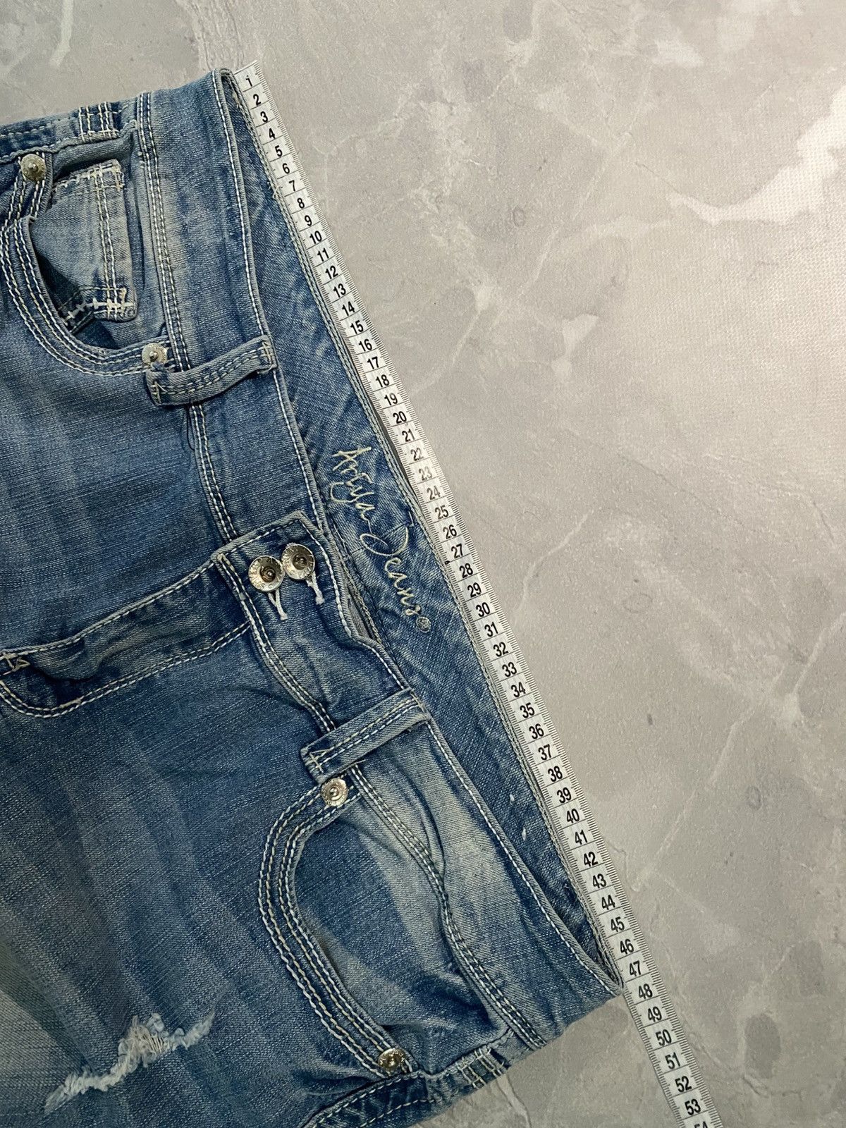 Japanese Brand Rare Avan Baggy Flared Distressed Jean / Glamour Style Size US 37 - 9 Thumbnail