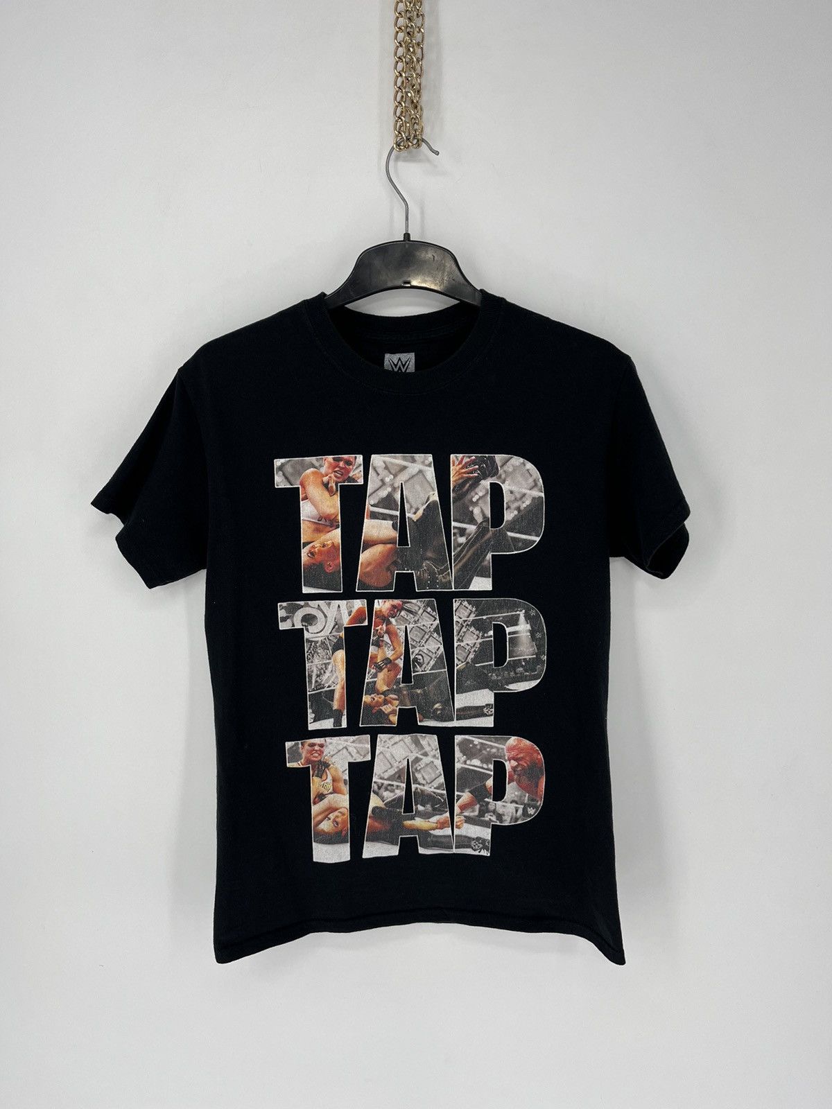 Vintage × WWE Vintage Y2K Wwe "TAP TAP TAP" Authentic Streetwear T-Shirts Size US S / EU 44-46 / 1 - 1 Thumbnail