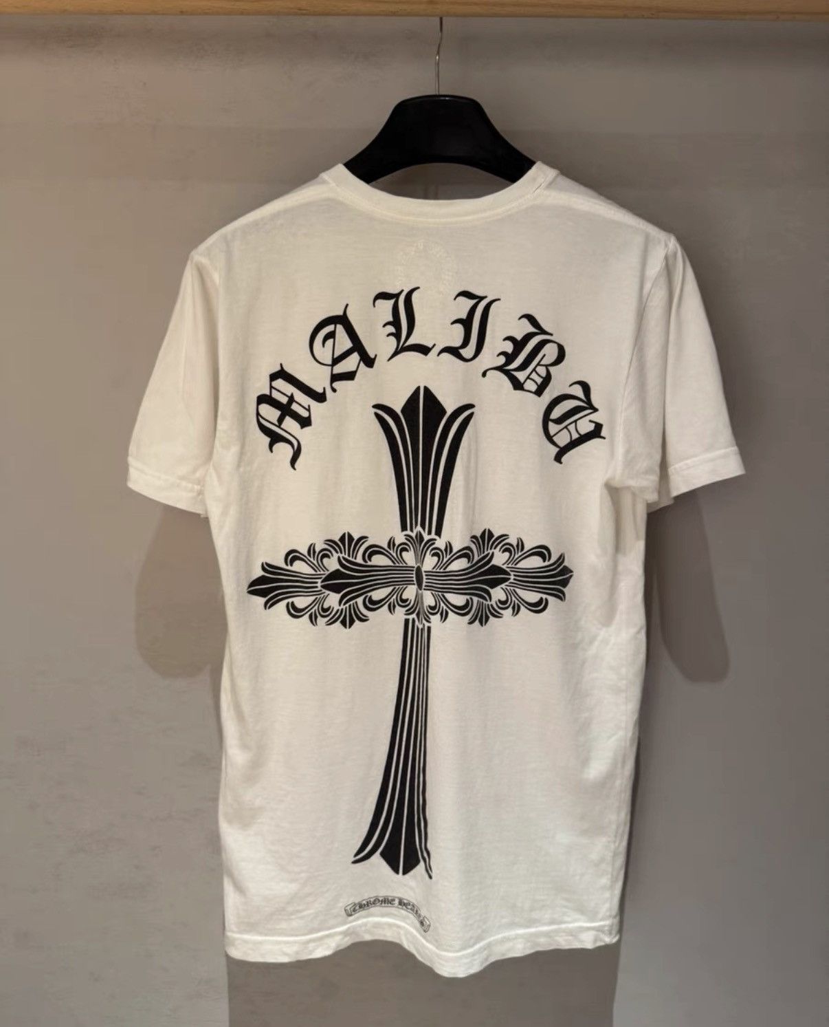 Chrome Hearts Chrome Hearts White Horse Print Back Oversized Cross Short Size US S / EU 44-46 / 1 - 1 Thumbnail