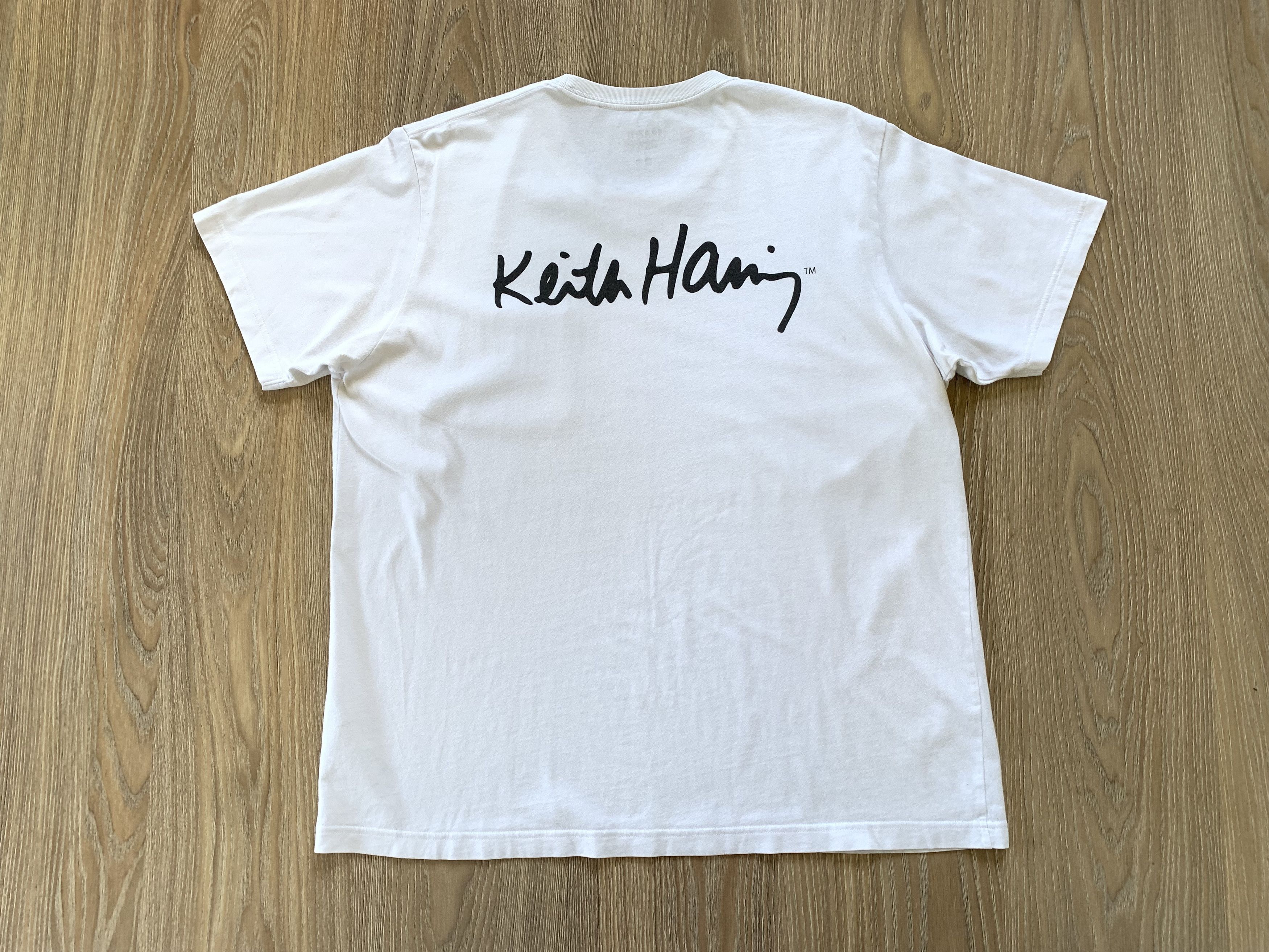 Japanese Brand × Keith Haring × Uniqlo Keith Haring Uniqlo White Pocket T Shirt Size US XL / EU 56 / 4 - 3 Thumbnail