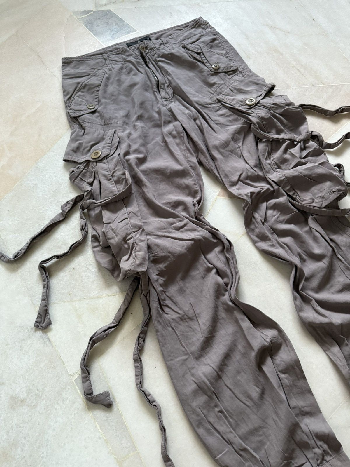 Julius SS09 Julius 7 canon_1 the possesed Cargo bondage pants Size US 32 / EU 48 - 3 Thumbnail