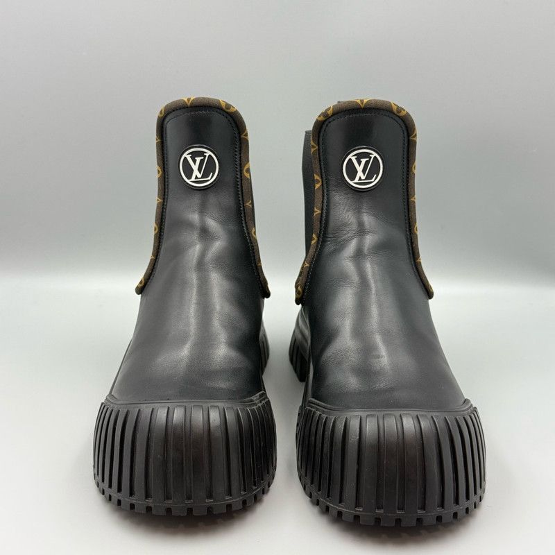 Louis Vuitton Louis Vuitton Black Leather Chelsea Boots for Women Size US 8 / IT 38 - 2 Thumbnail