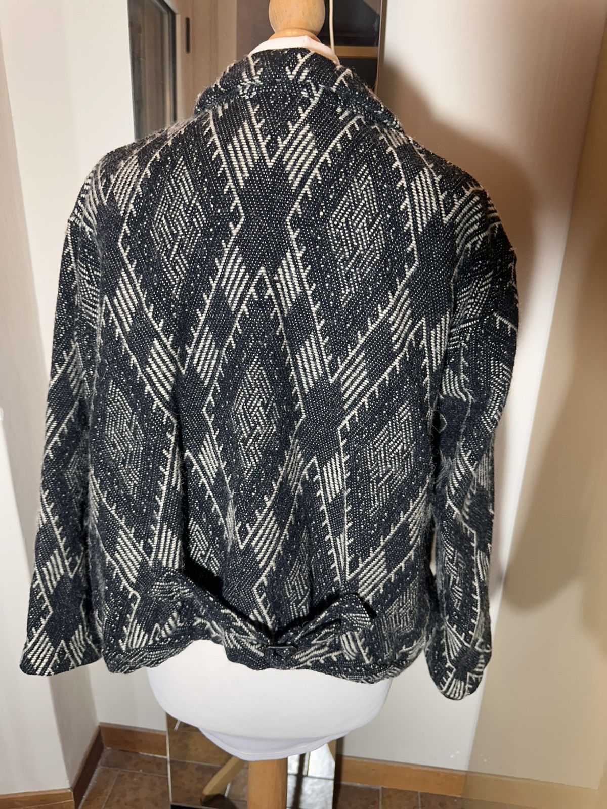 Yohji Yamamoto Magnificent short jacket in jacquard pattern Yohji Yamamoto Size M / US 6-8 / IT 42-44 - 8 Thumbnail
