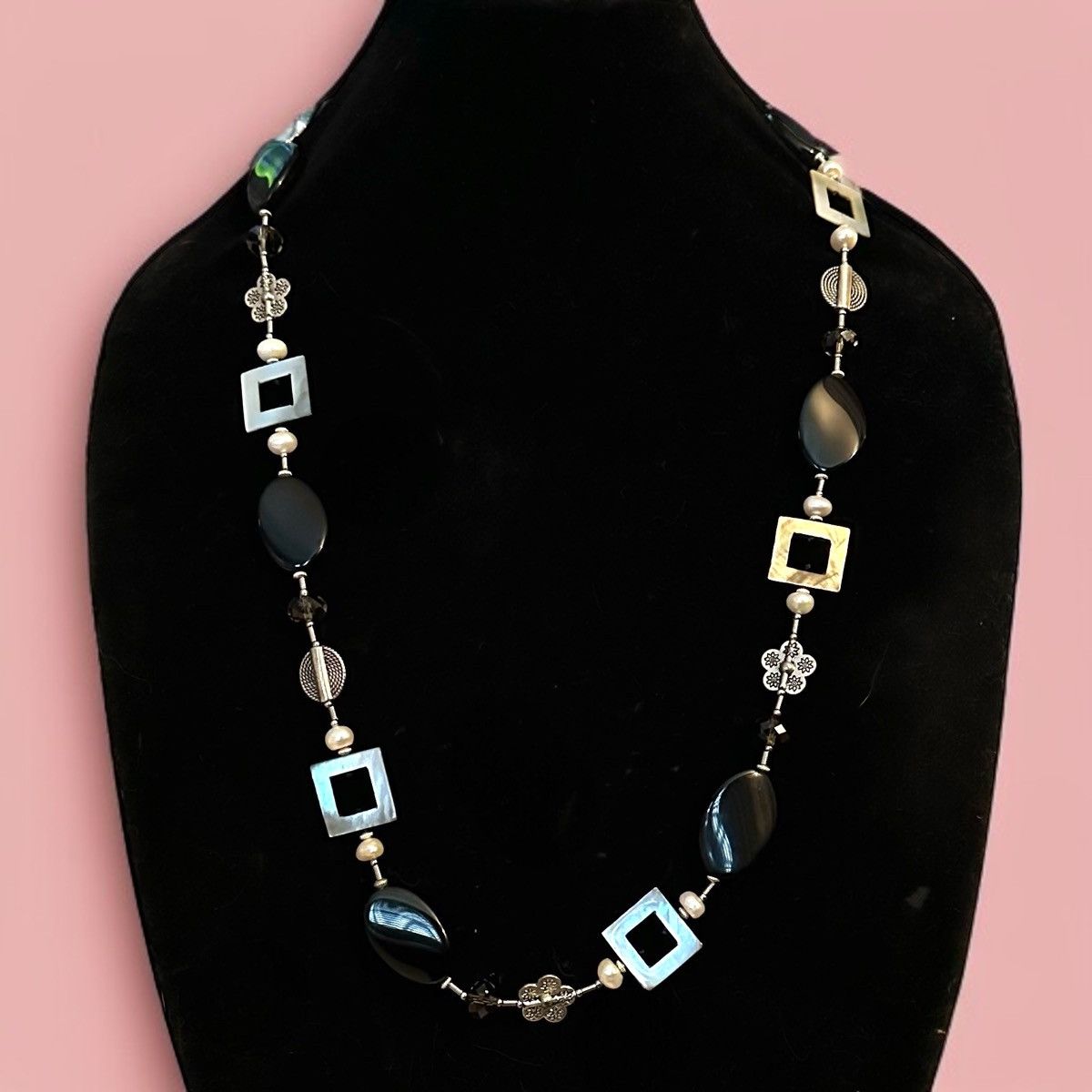 Other Premier Designs station mop, glass & pearl necklace Size ONE SIZE - 1 Thumbnail