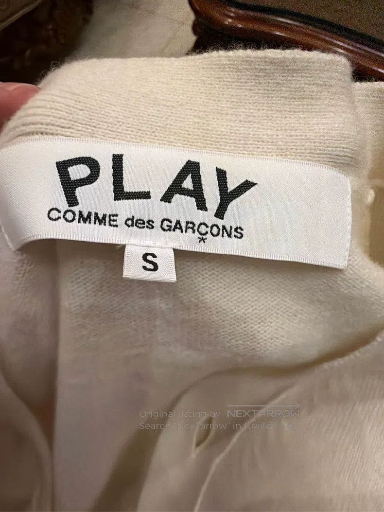 Comme des Garcons Comme Des Garcons White Cashmere Cardigan with White Heart Size S / US 4 / IT 40 - 3 Thumbnail
