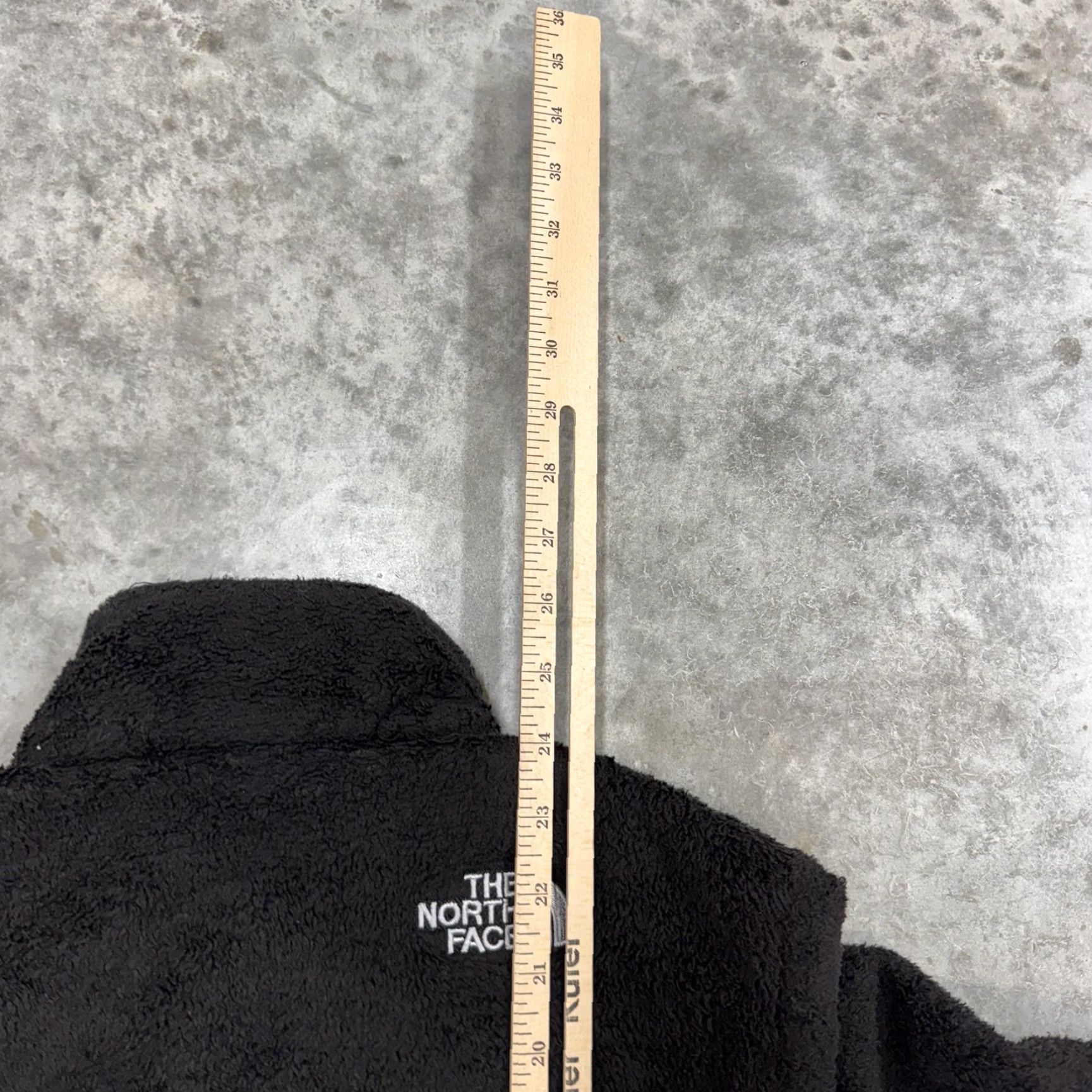 The North Face VINTAGE The North Face Jacket Womens Small Black Fuzzy Full Zip Fleece Soft Warm Cozy Size S / US 4 / IT 40 - 8 Thumbnail