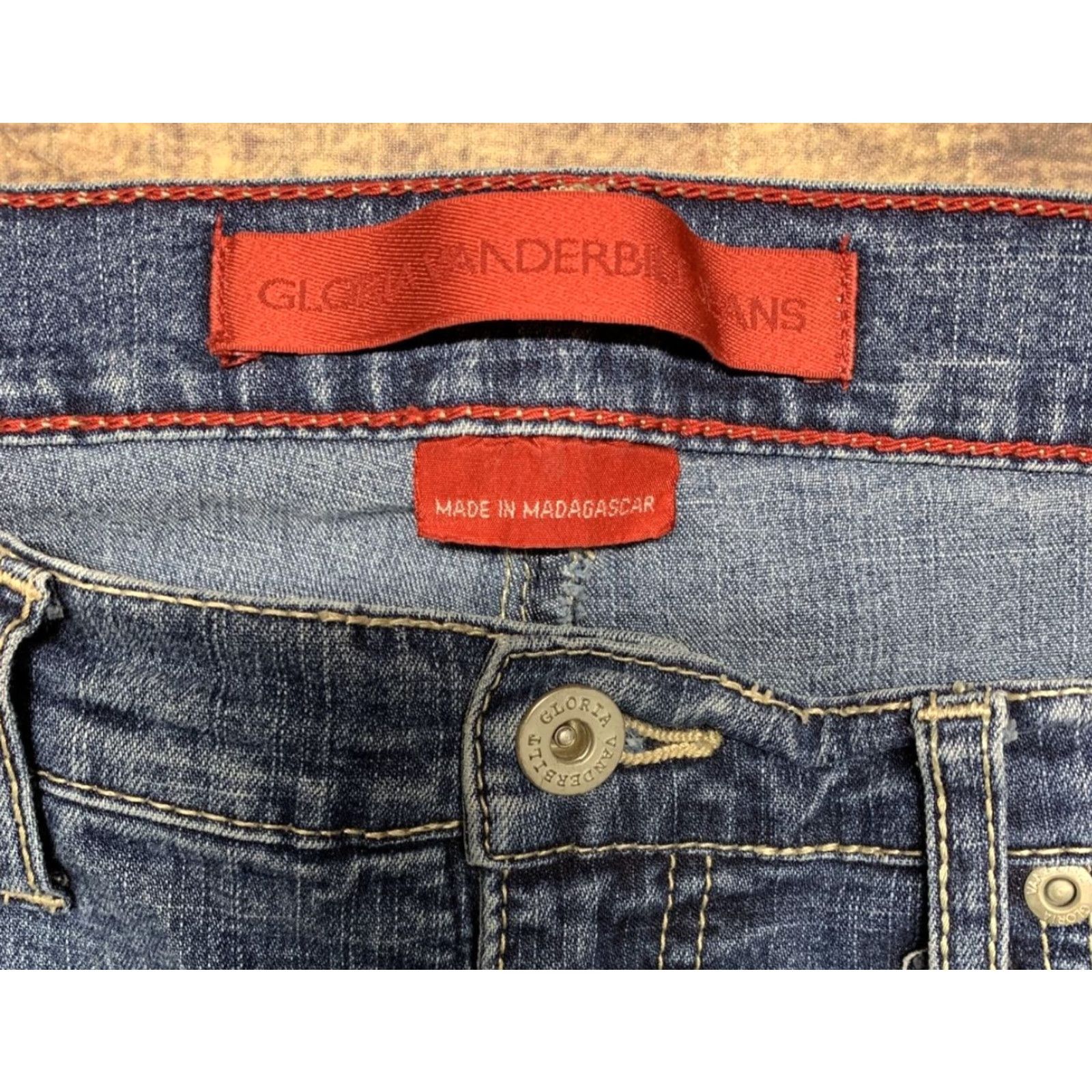 Gloria Vanderbilt Gloria Vanderbilt Womens Jeans Size 10 Short Corto Court Stretch 32 x 30 Blue Denim Straight Pants Womens Size 32" / US 10 / IT 46 - 3 Thumbnail